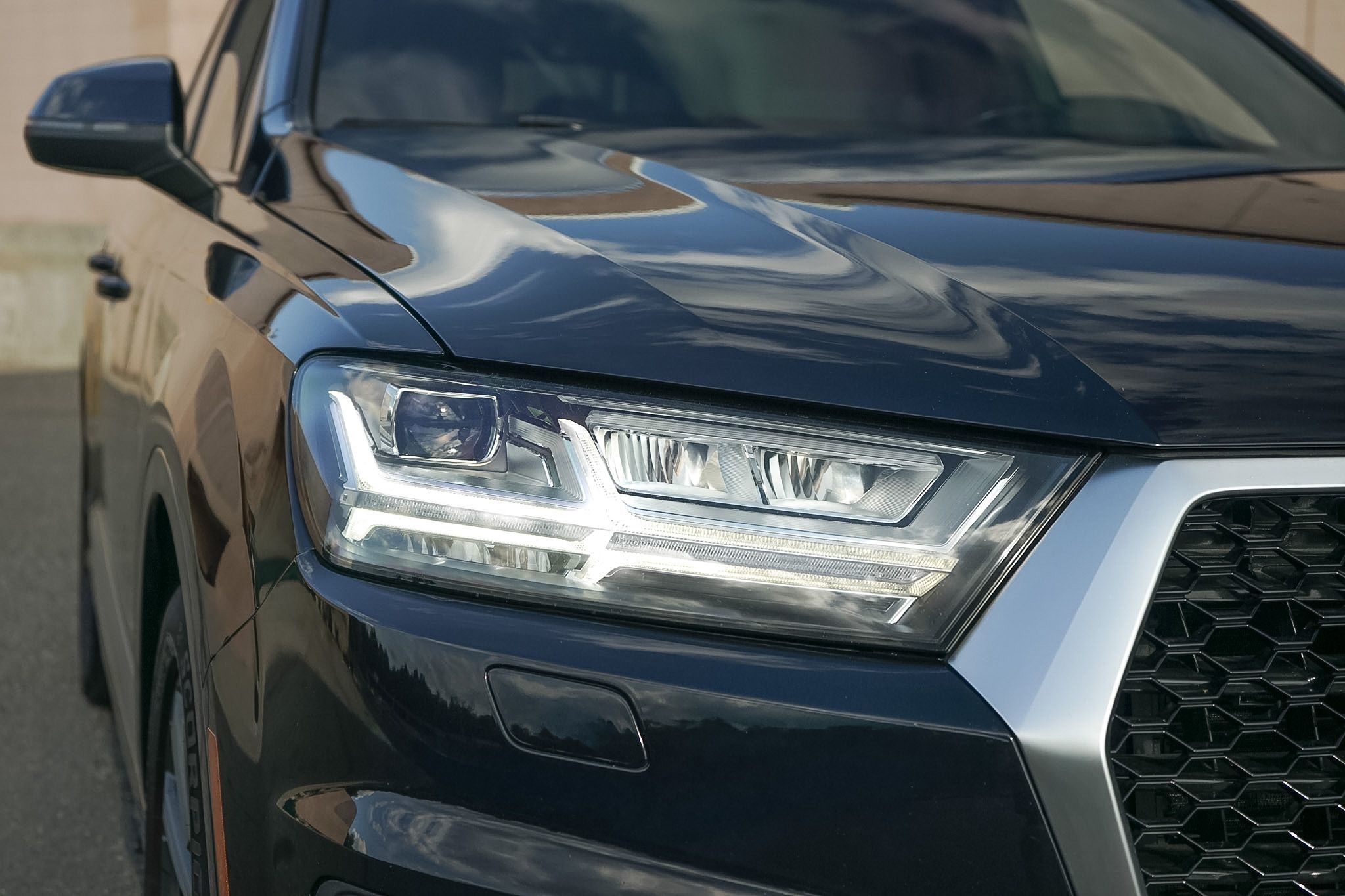Photo 6 of this Audi Q7