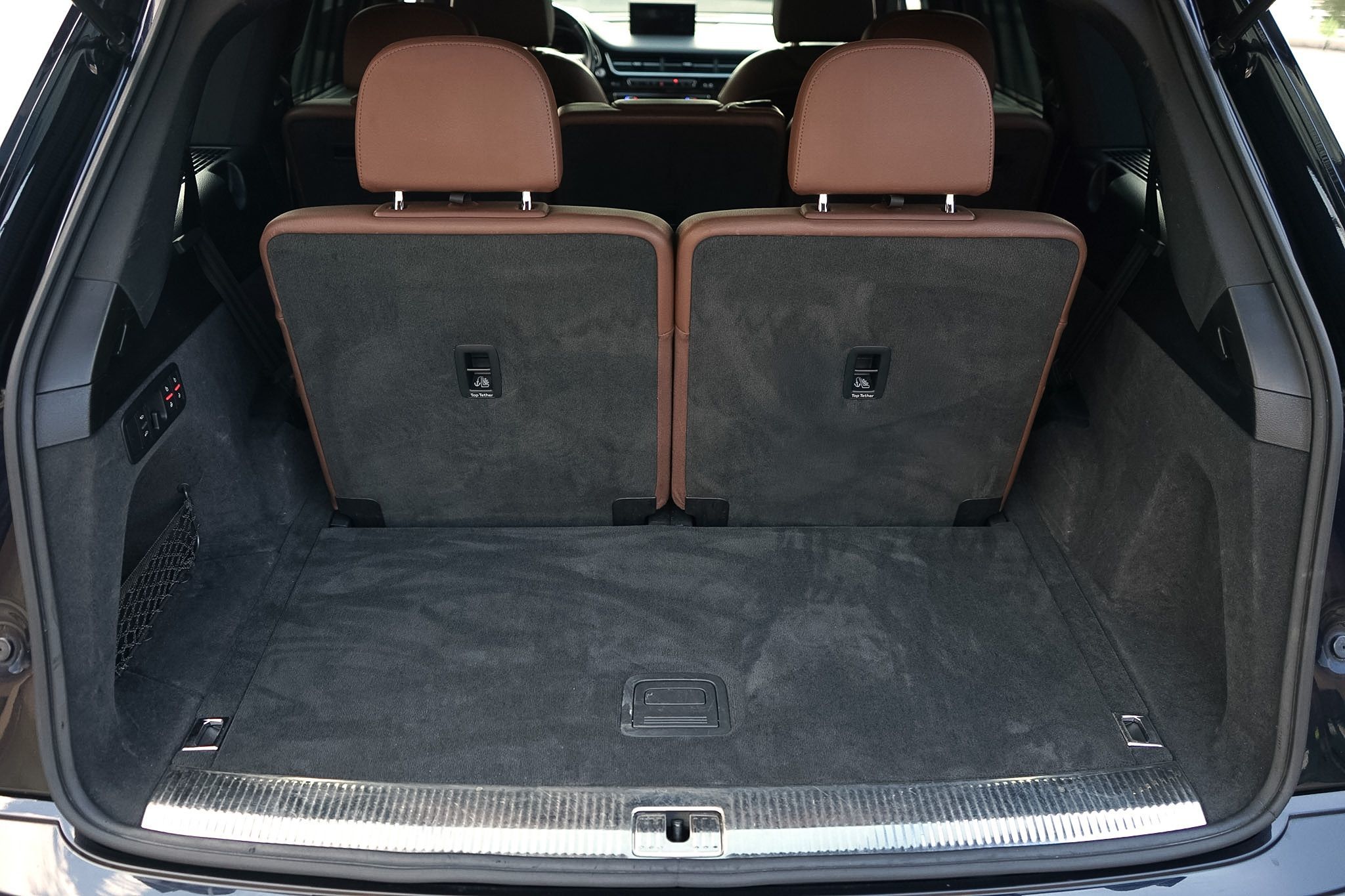 Photo 48 of this Audi Q7