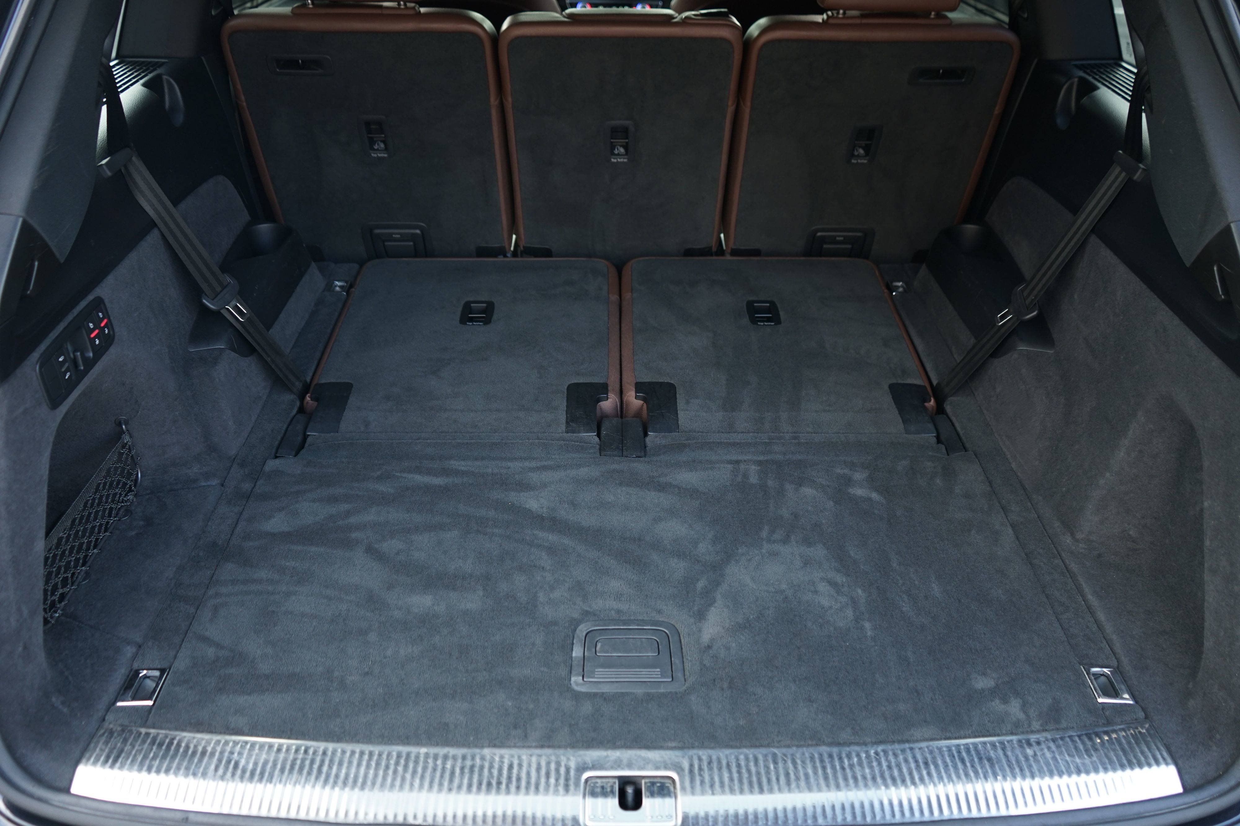 Photo 49 of this Audi Q7