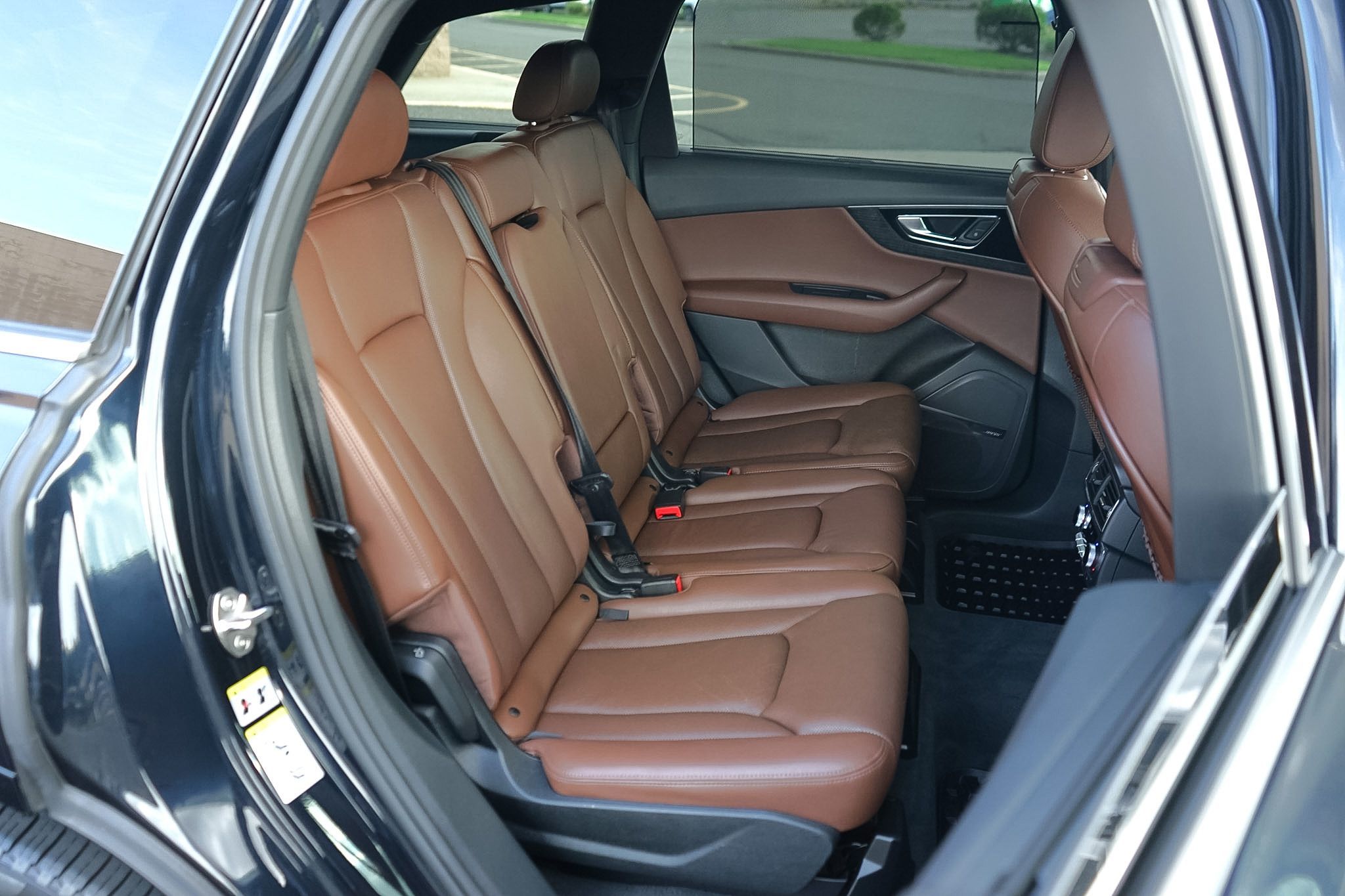 Photo 42 of this Audi Q7