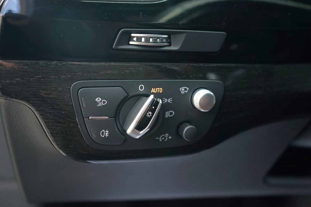 Photo 14 of this Audi Q7