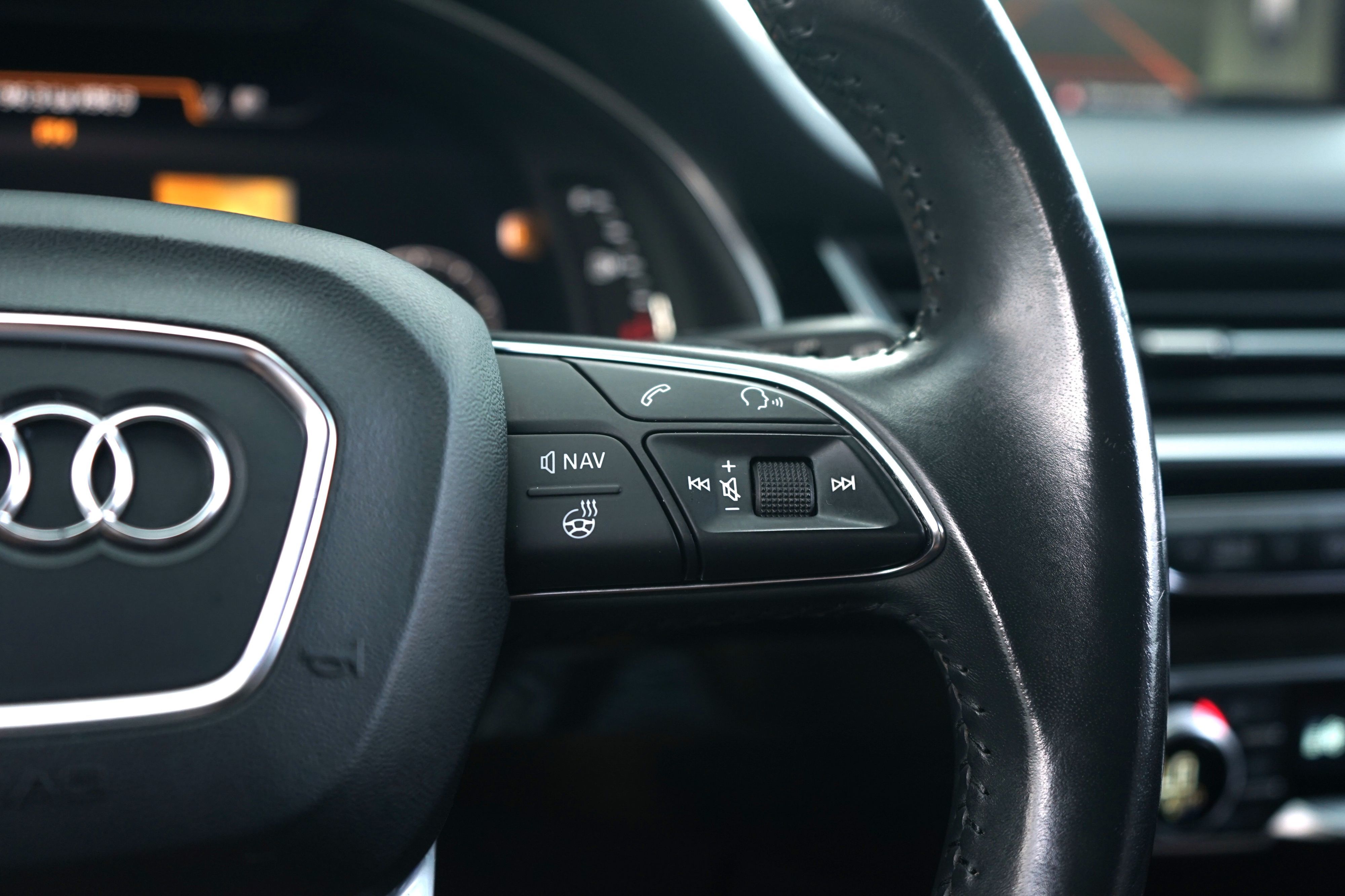 Photo 20 of this Audi Q7