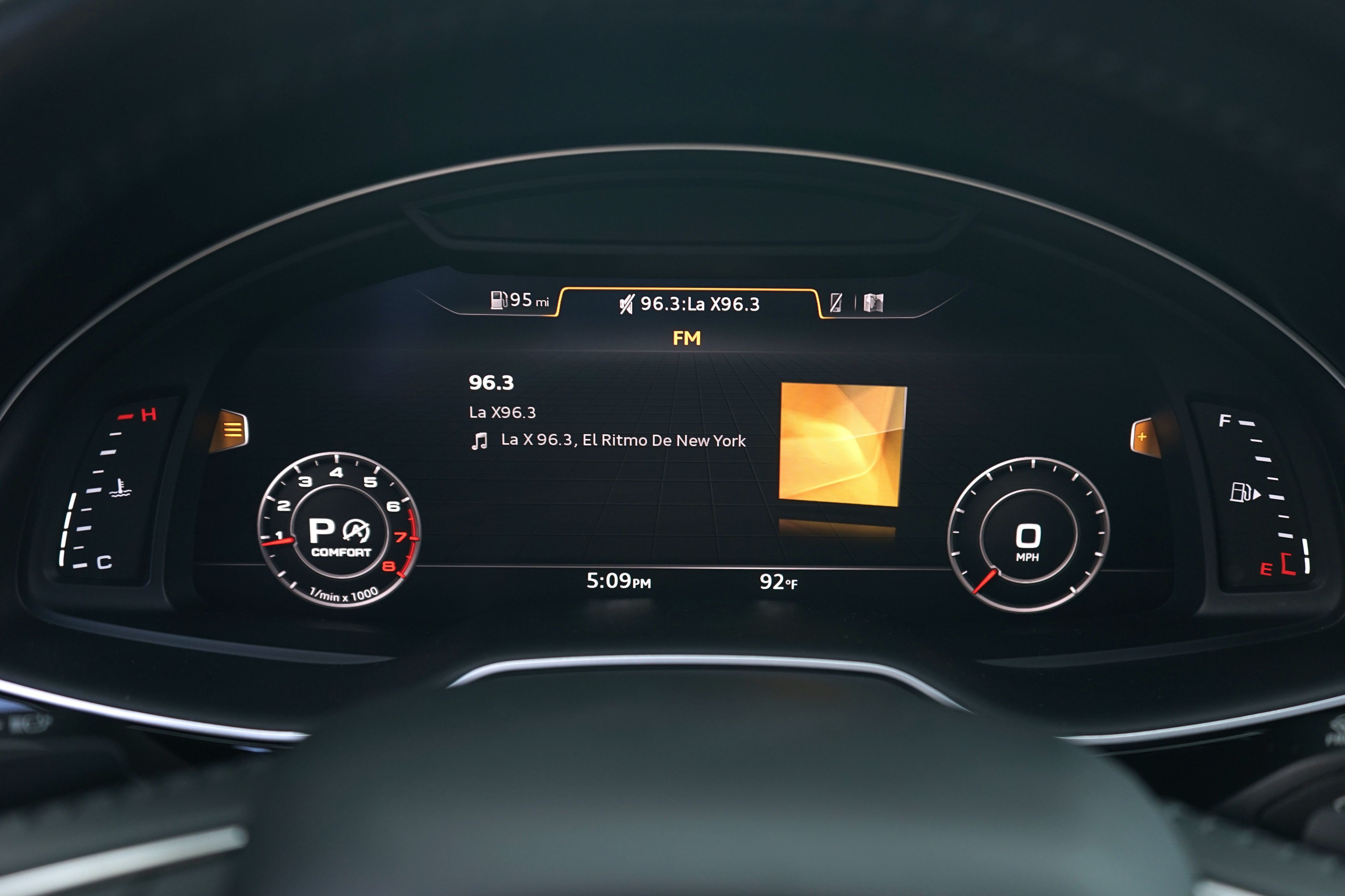 Photo 18 of this Audi Q7