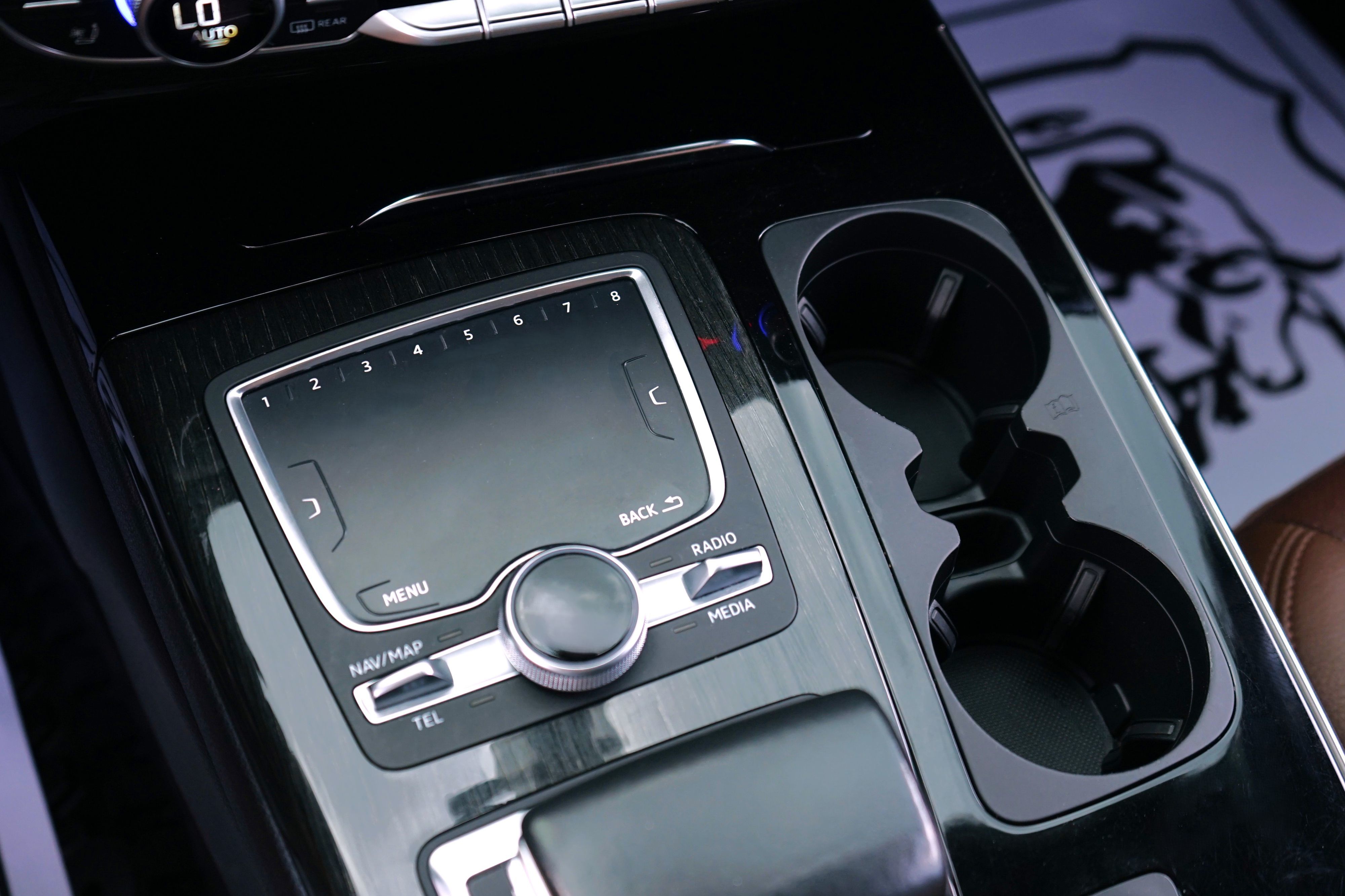 Photo 25 of this Audi Q7