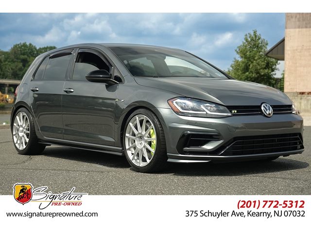 2018 Volkswagen Golf R 4-Door AWD