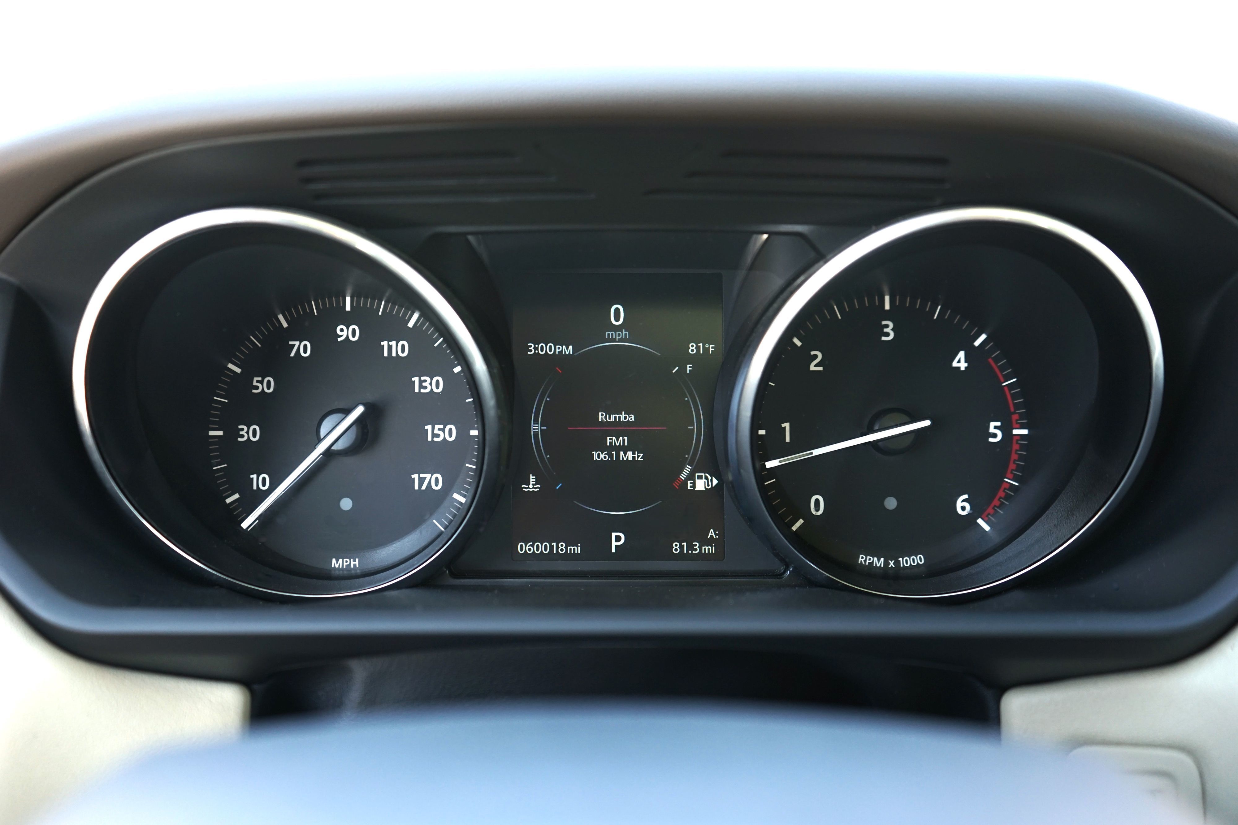 Photo 19 of this Land Rover Range Rover Sport