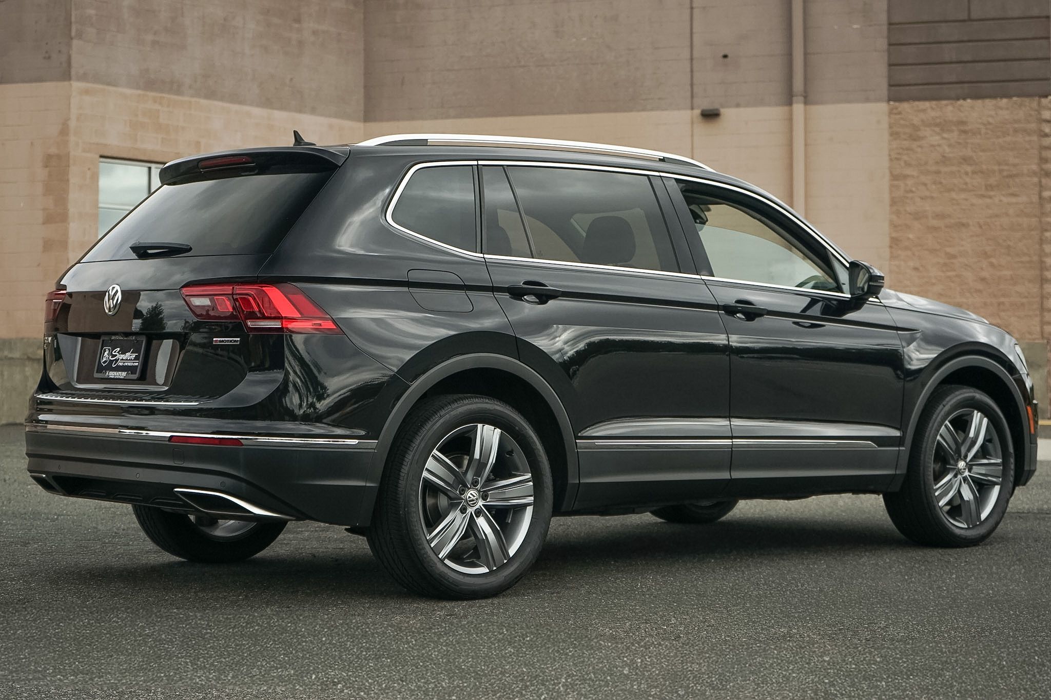 Photo 4 of this Volkswagen Tiguan