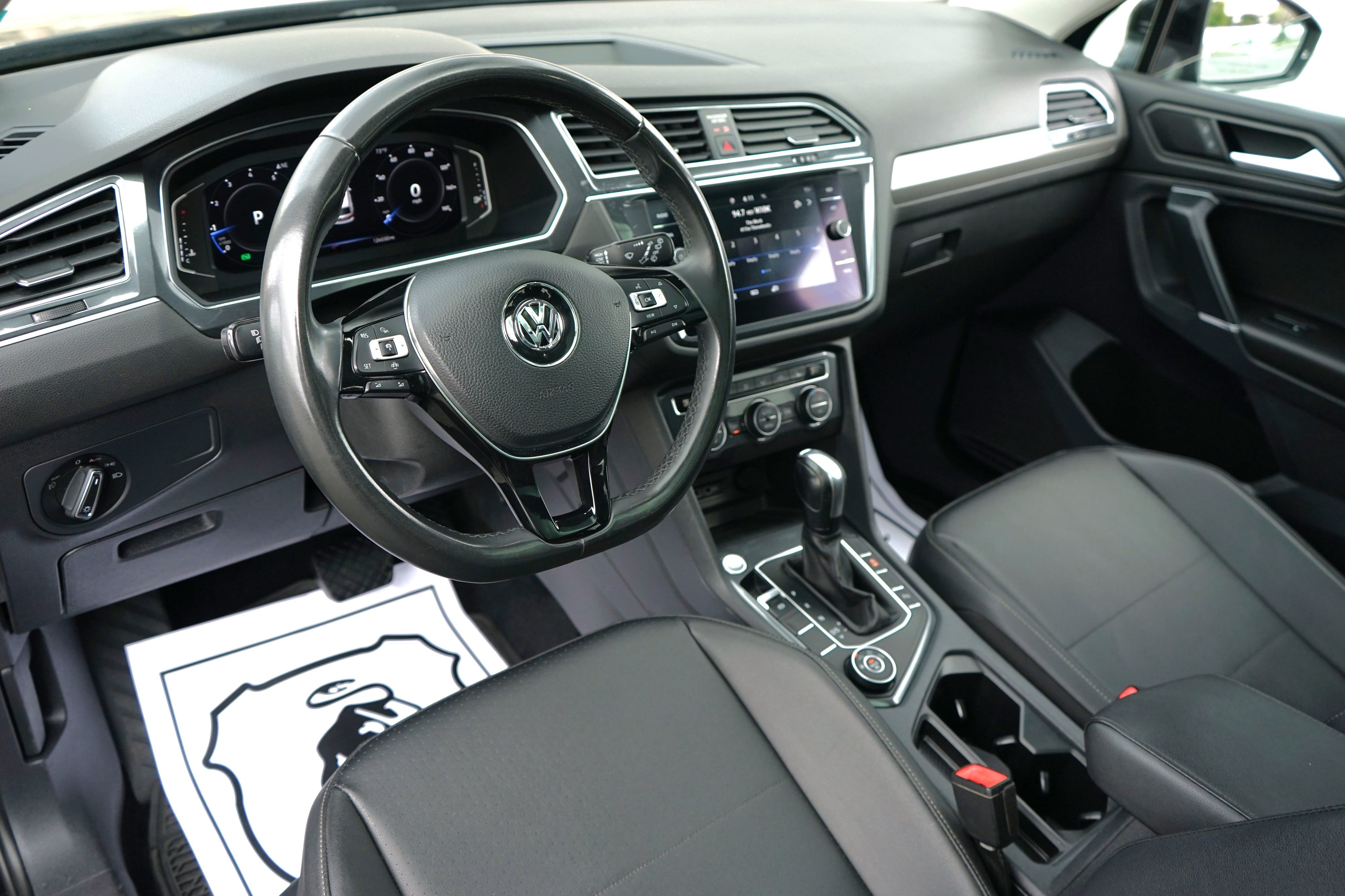 Photo 14 of this Volkswagen Tiguan