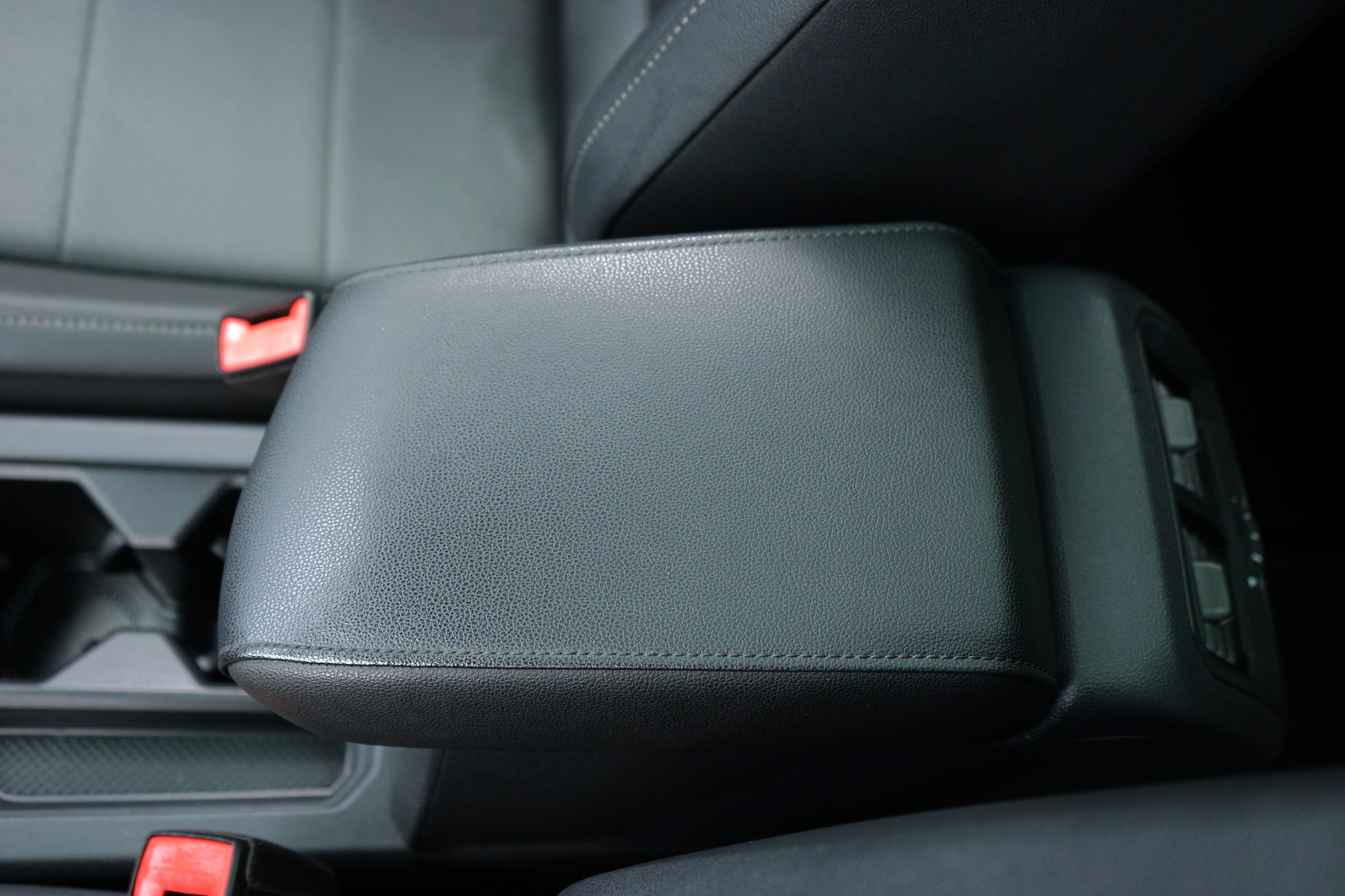 Photo 26 of this Volkswagen Tiguan