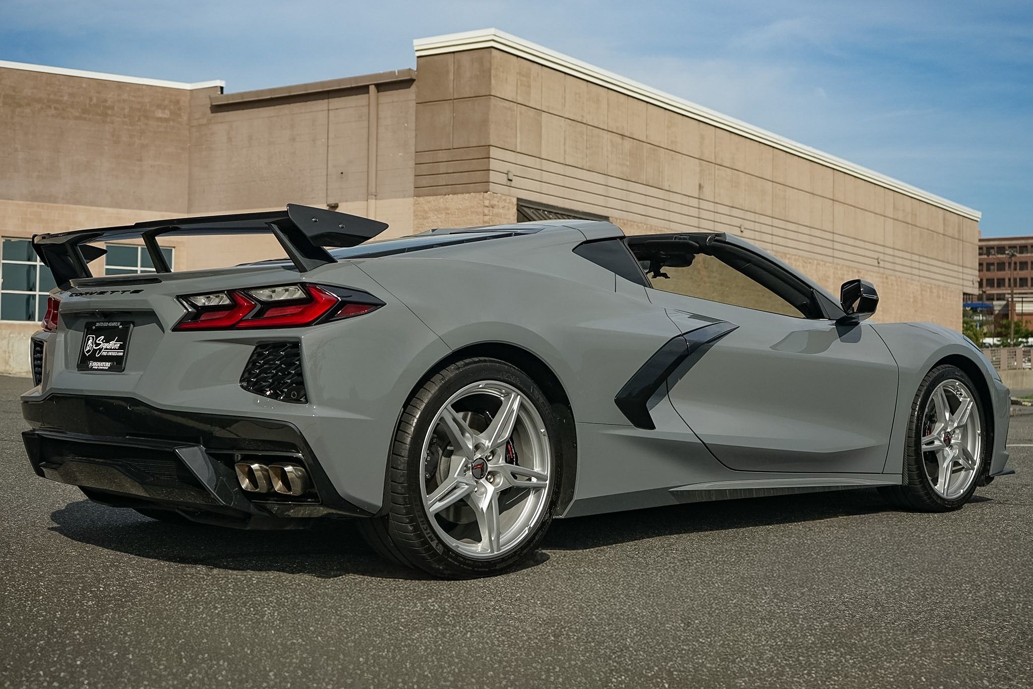 Photo 8 of this Chevrolet Corvette