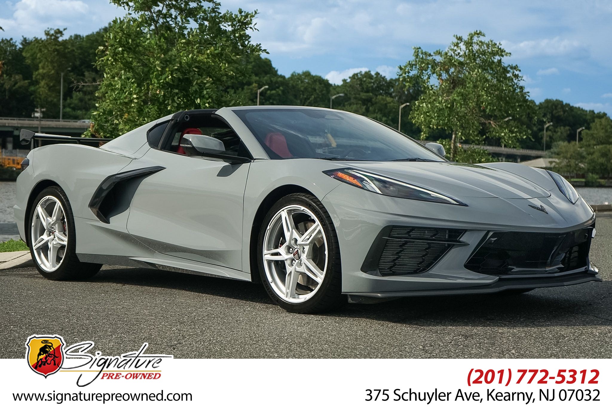 2025 Chevrolet Corvette 2LT