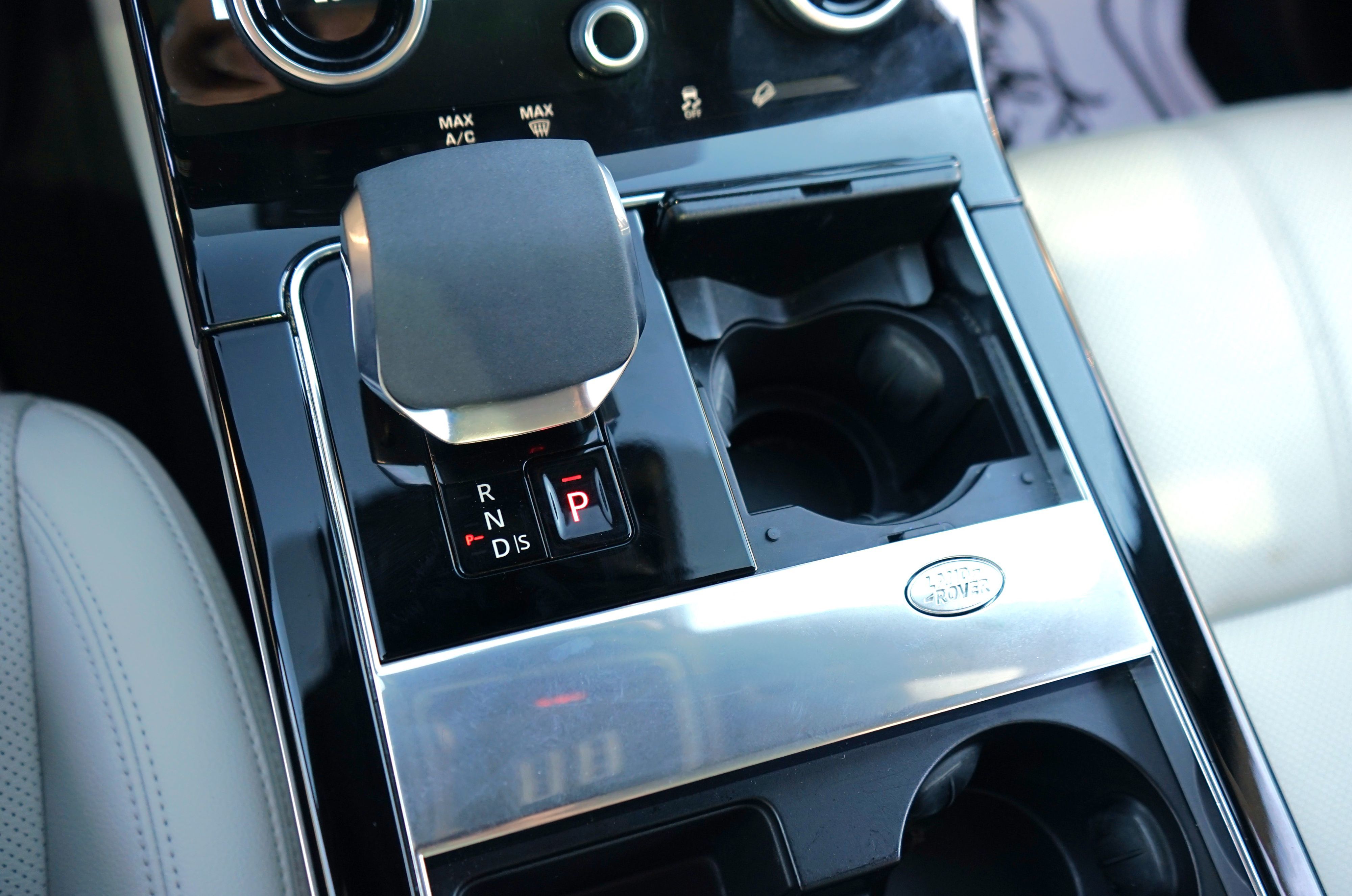 Photo 24 of this Land Rover Range Rover Velar