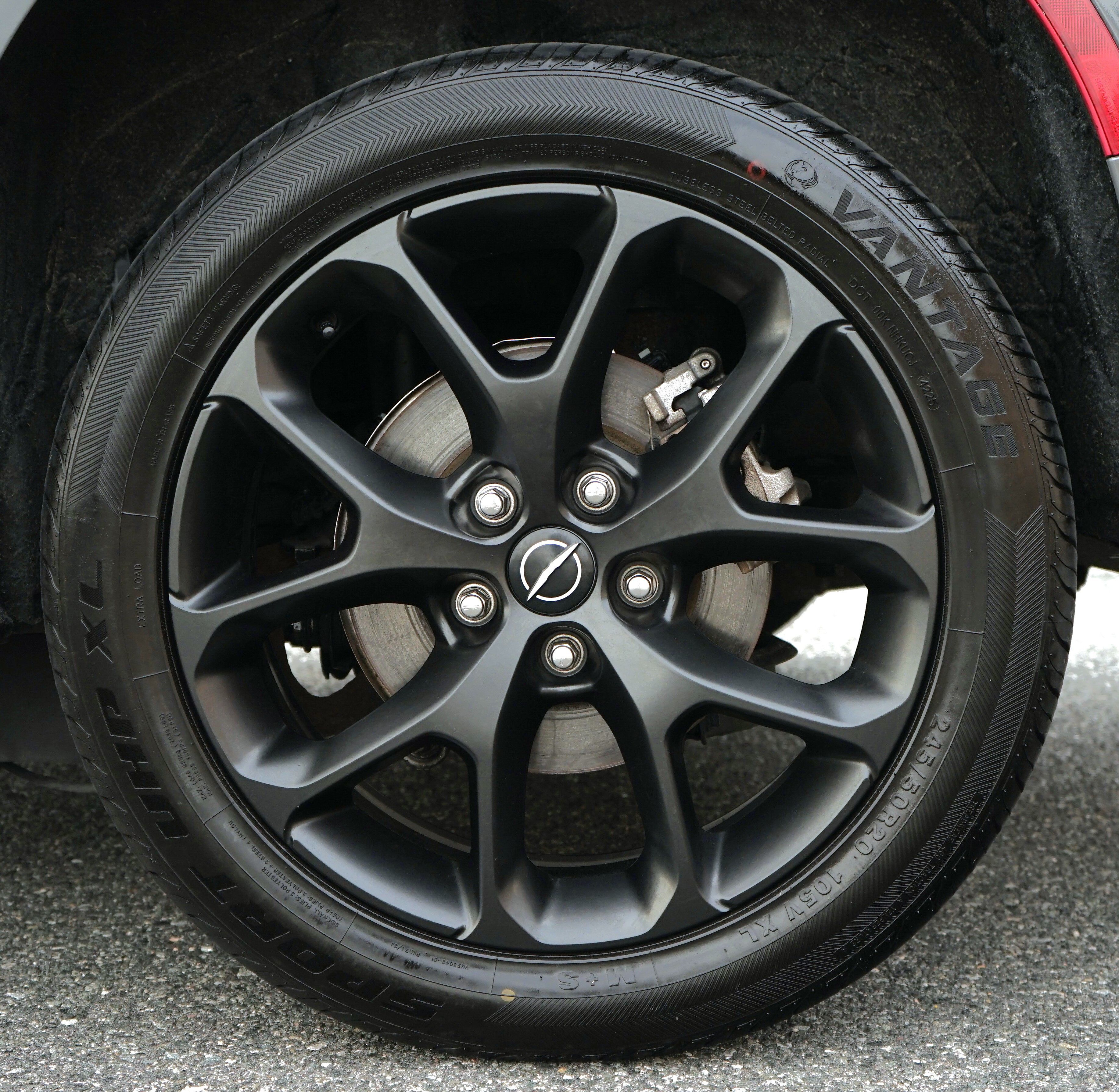 Photo 45 of this Chrysler Pacifica