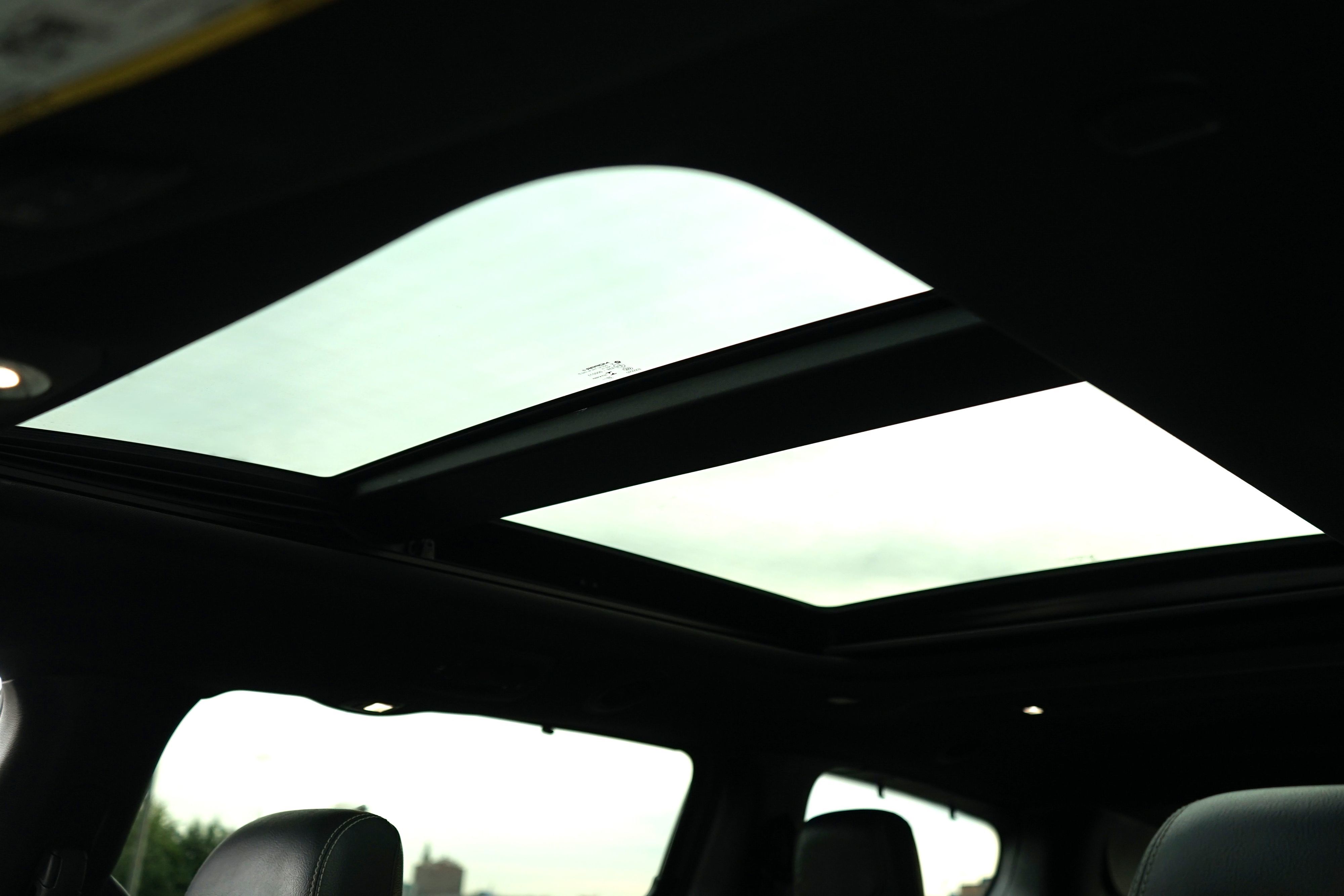 Photo 21 of this Chrysler Pacifica