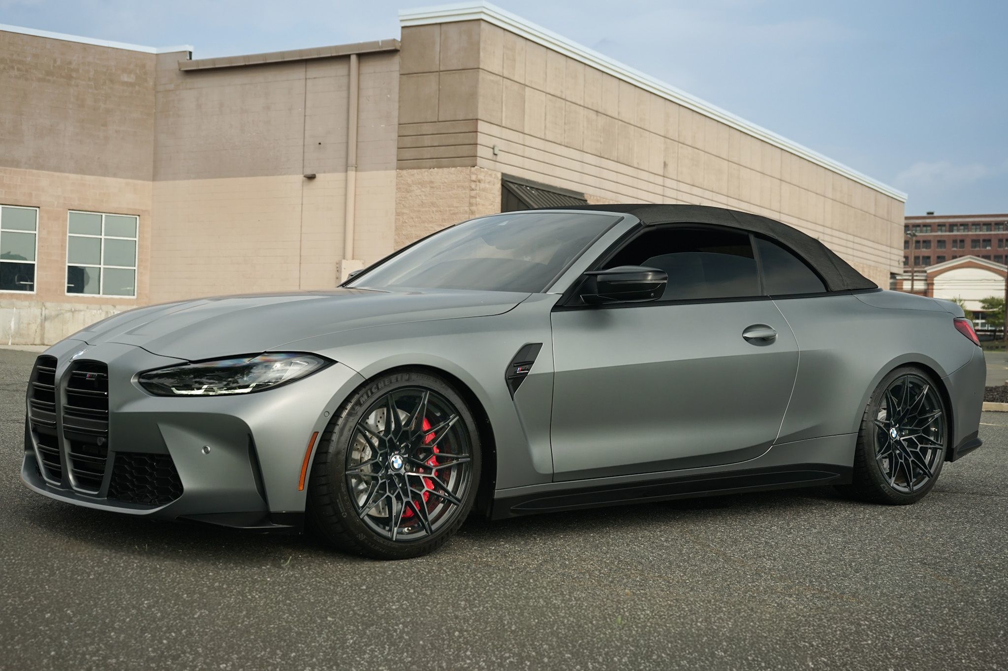 Photo 3 of this BMW M4