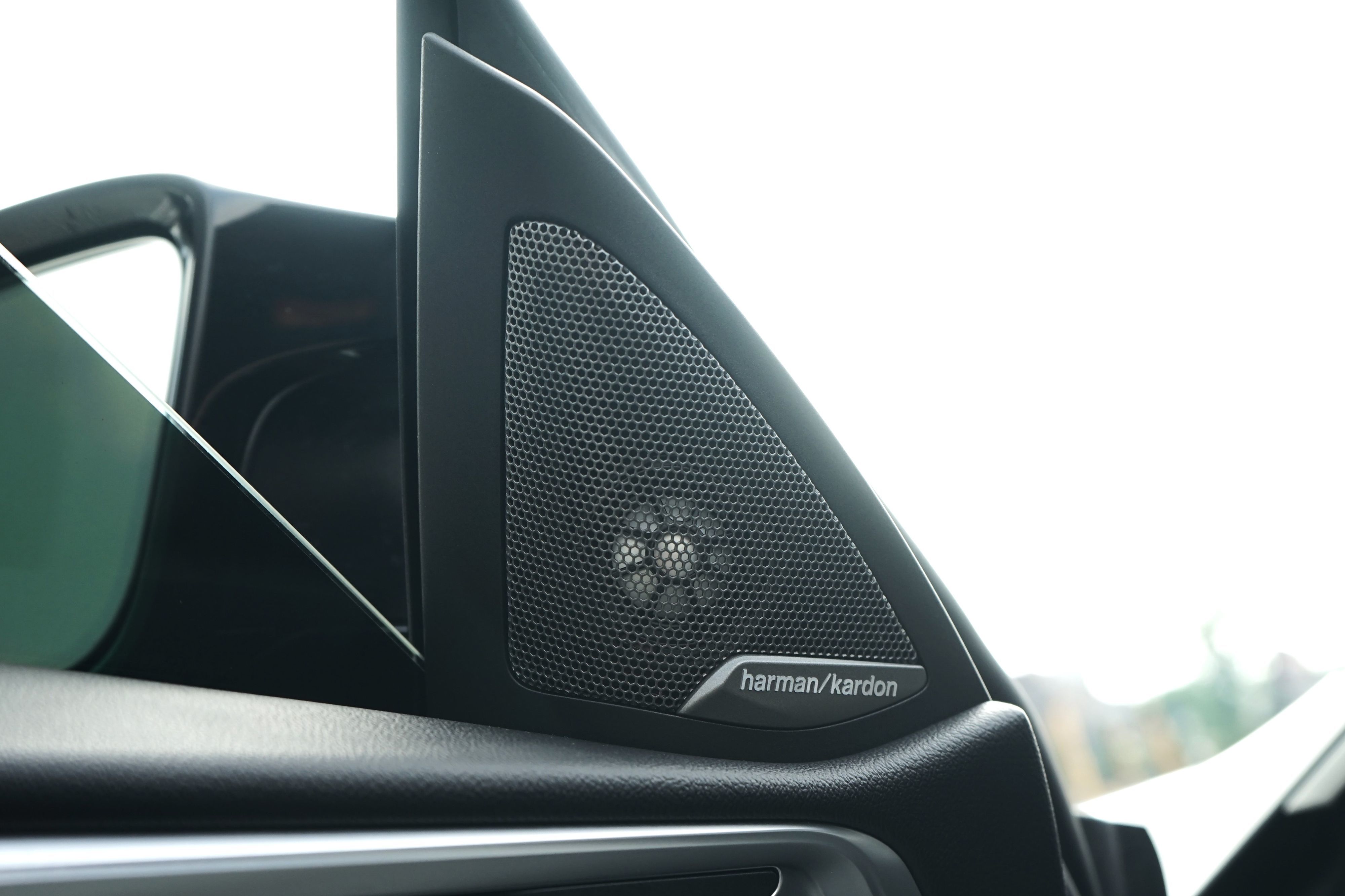 Photo 18 of this BMW M4