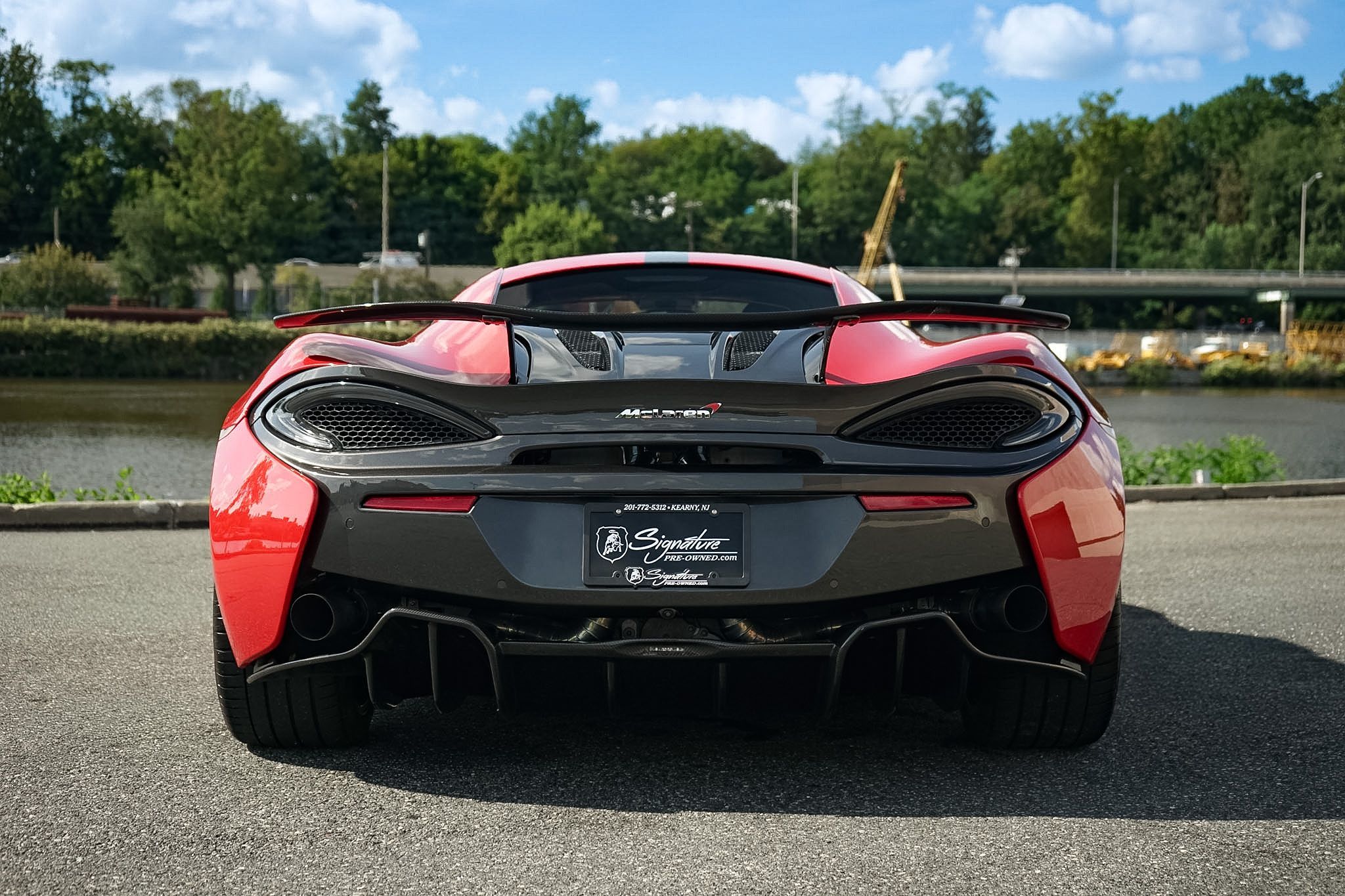 Photo 40 of this McLaren 570S