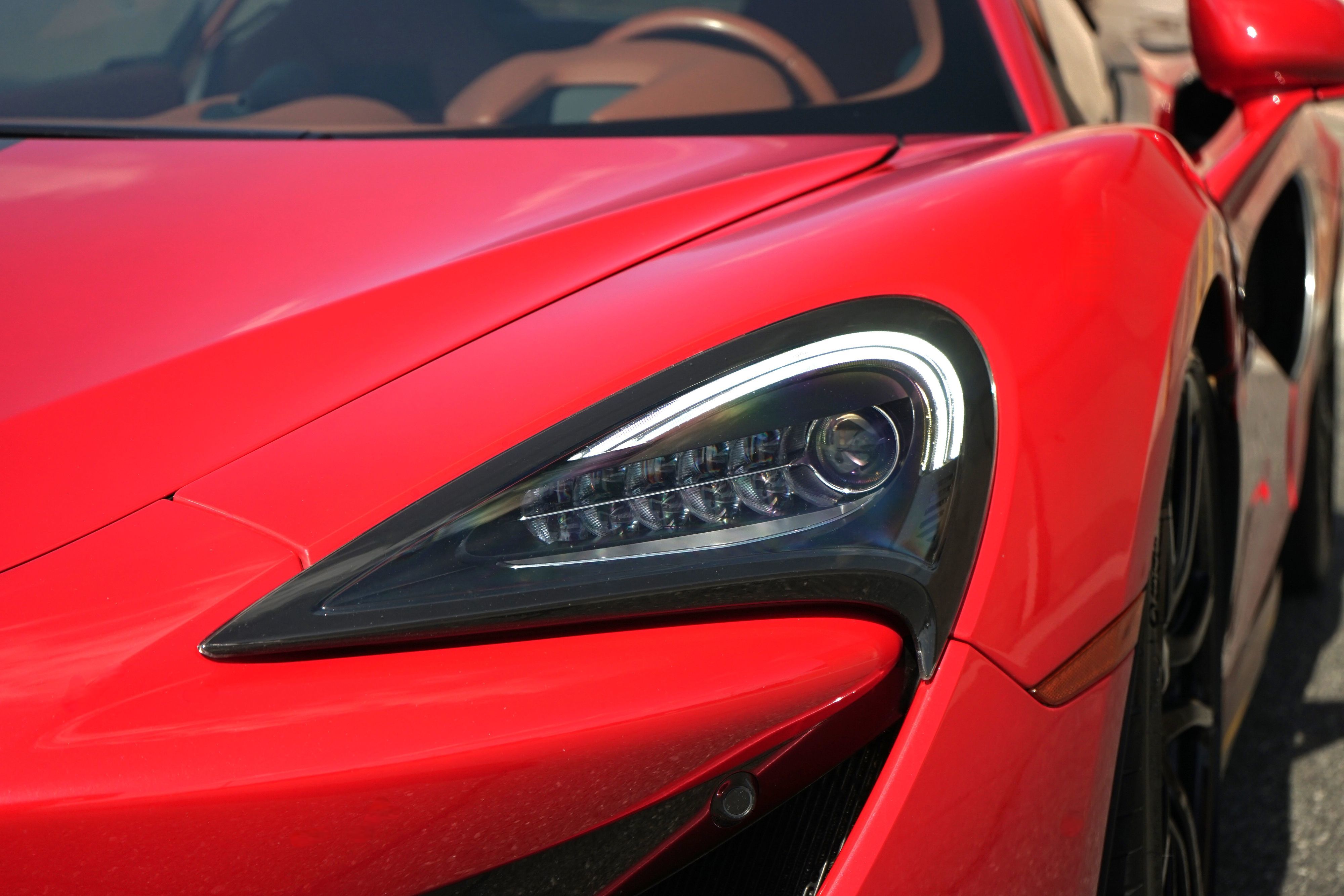 Photo 11 of this McLaren 570S