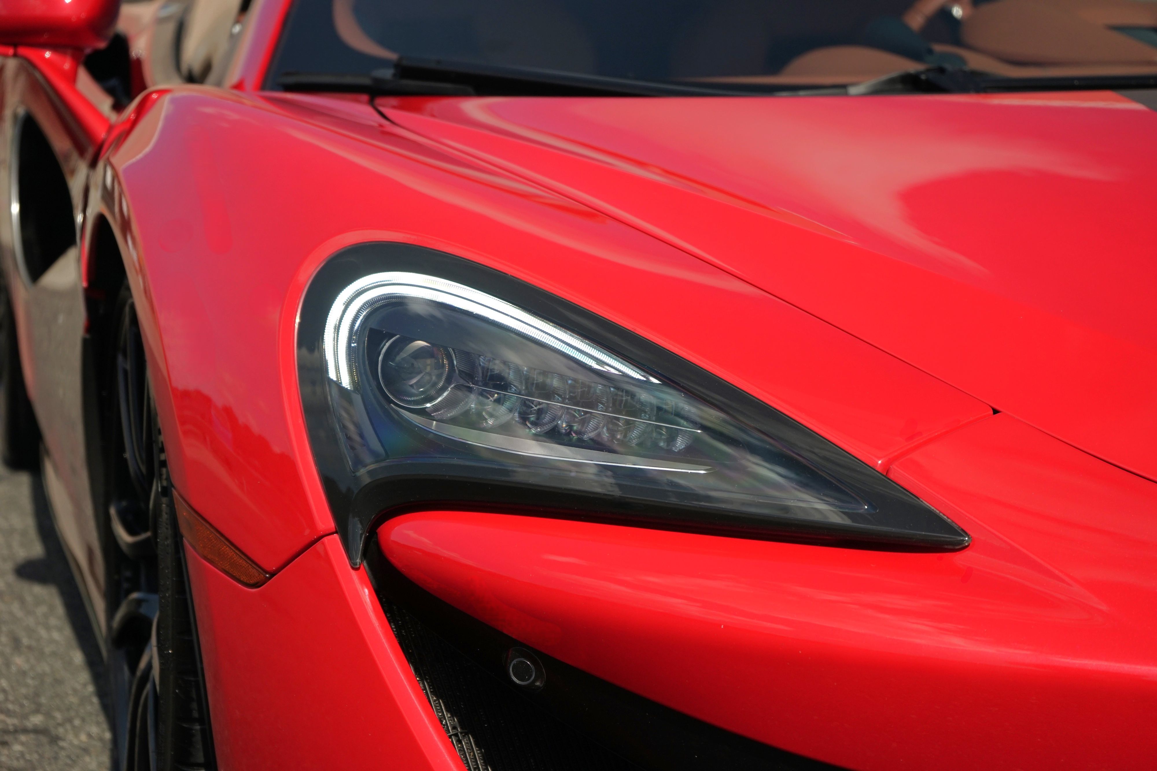 Photo 6 of this McLaren 570S