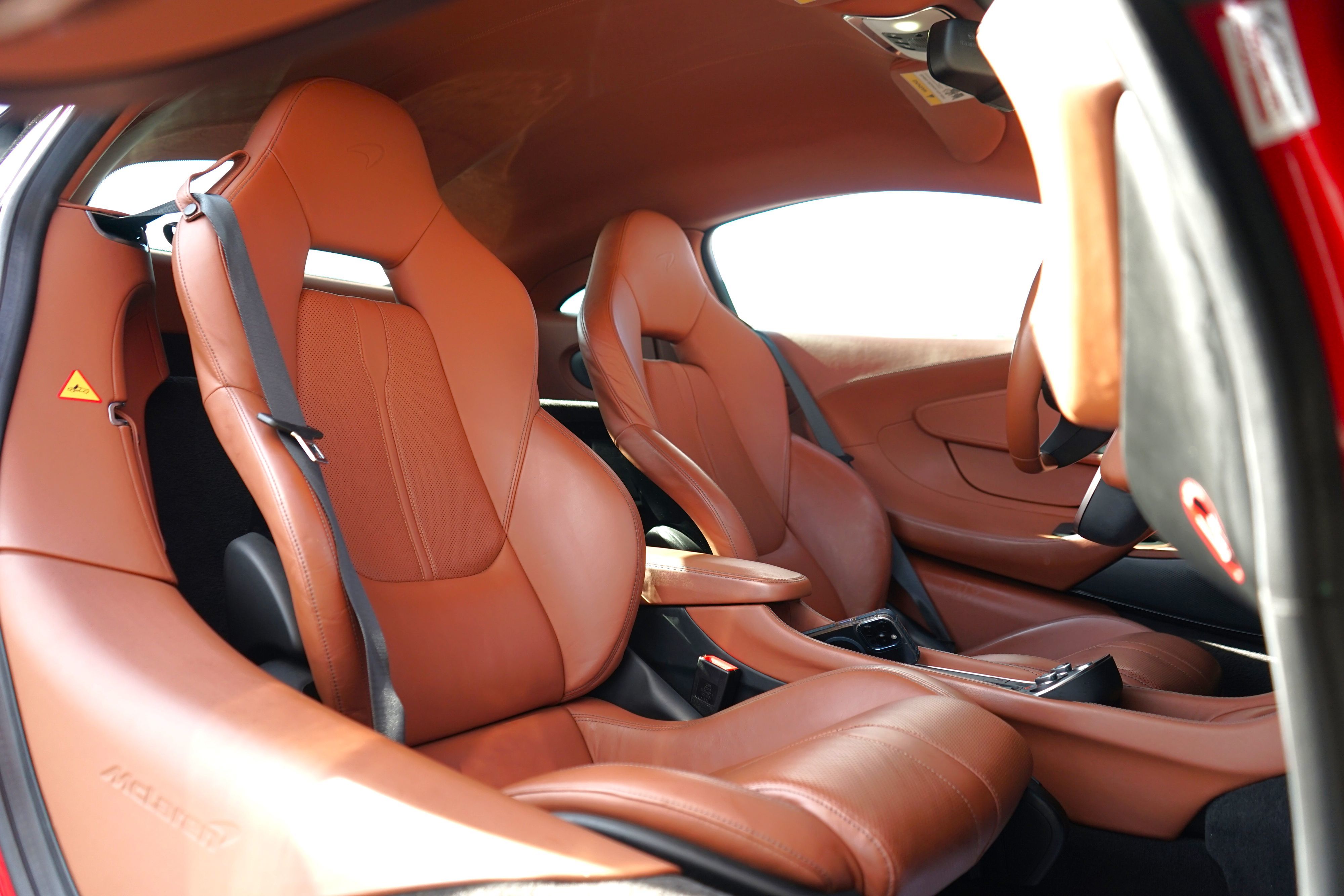 Photo 32 of this McLaren 570S