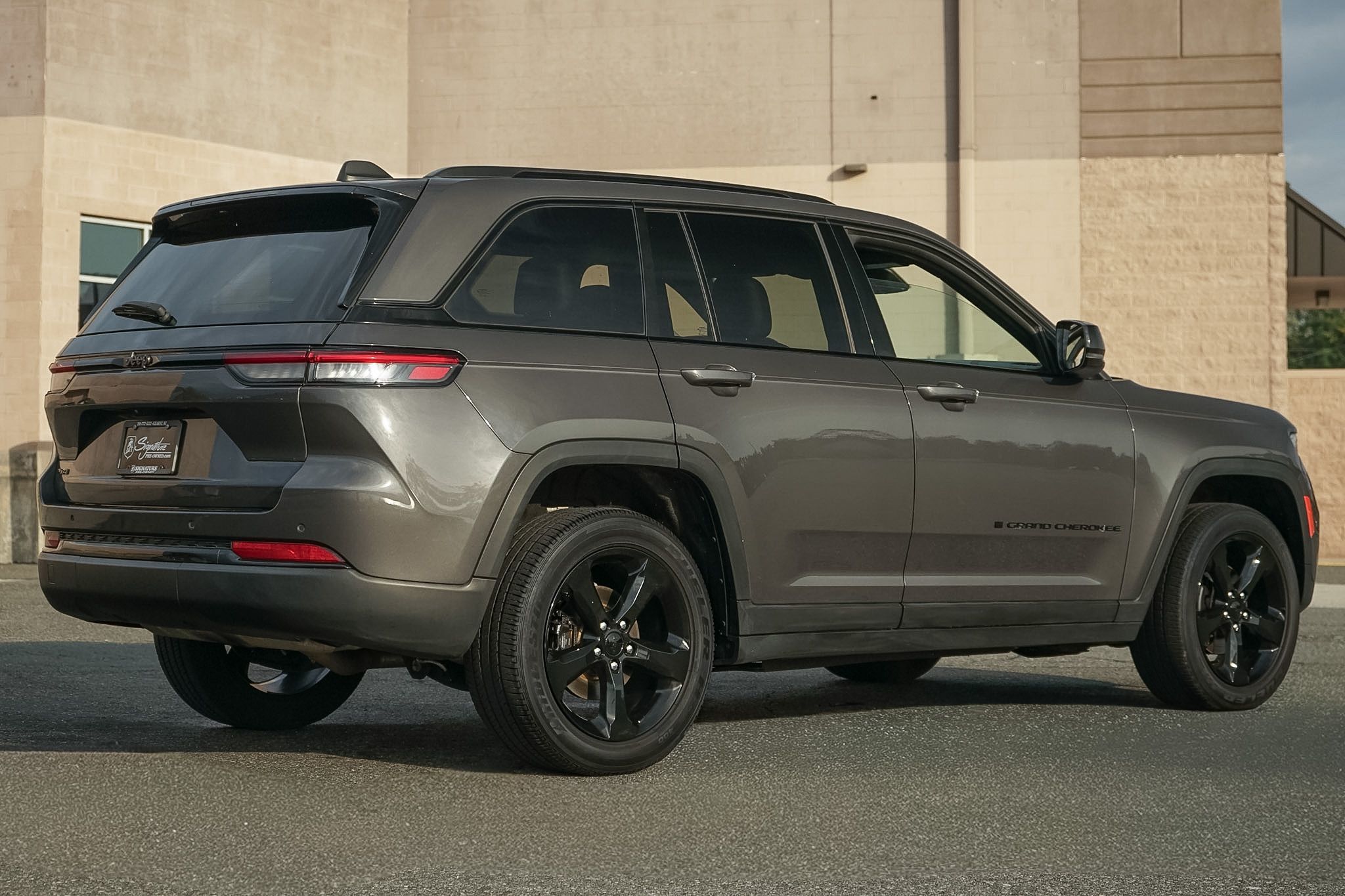 Photo 4 of this Jeep Grand Cherokee