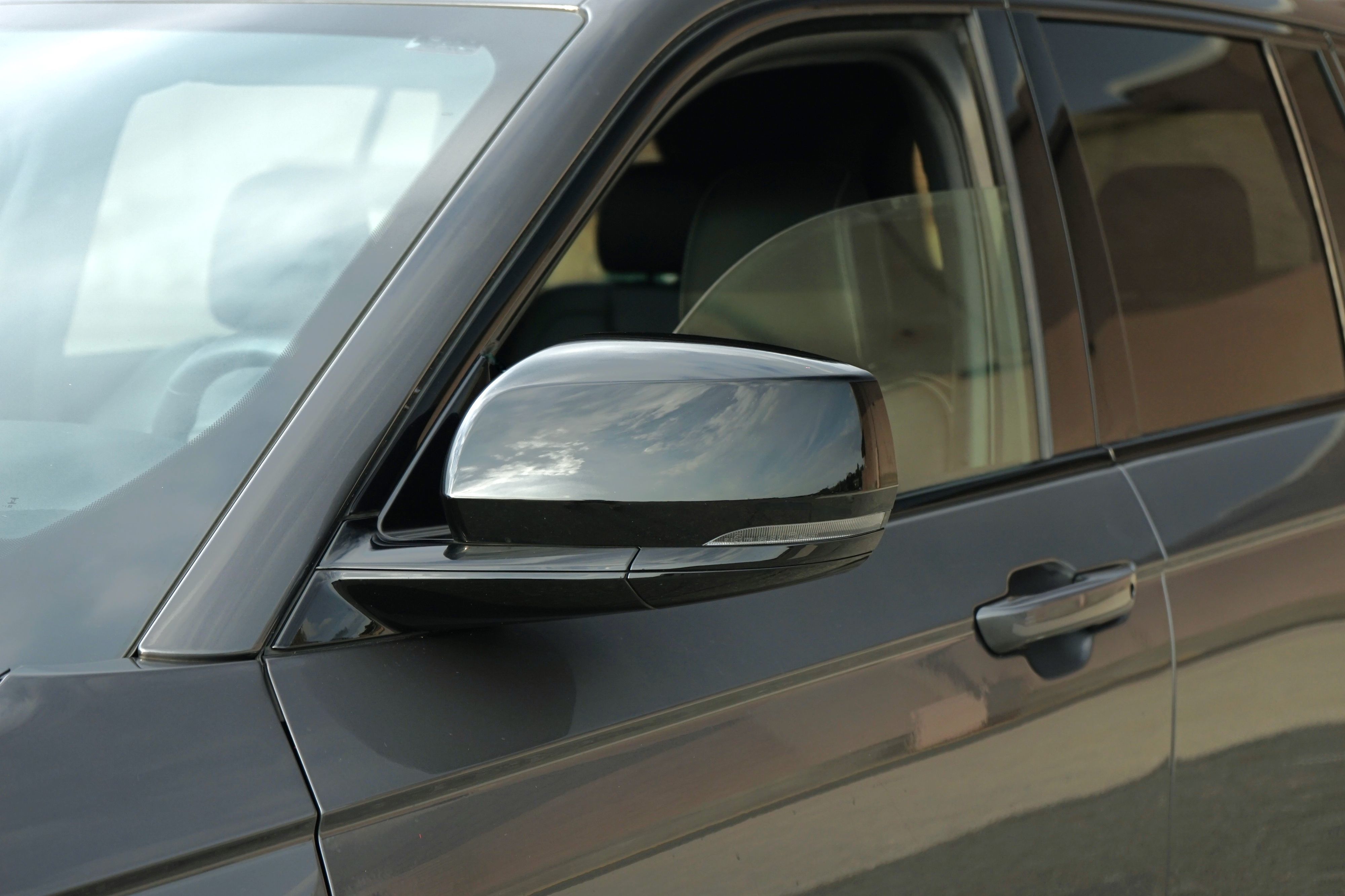 Photo 9 of this Jeep Grand Cherokee