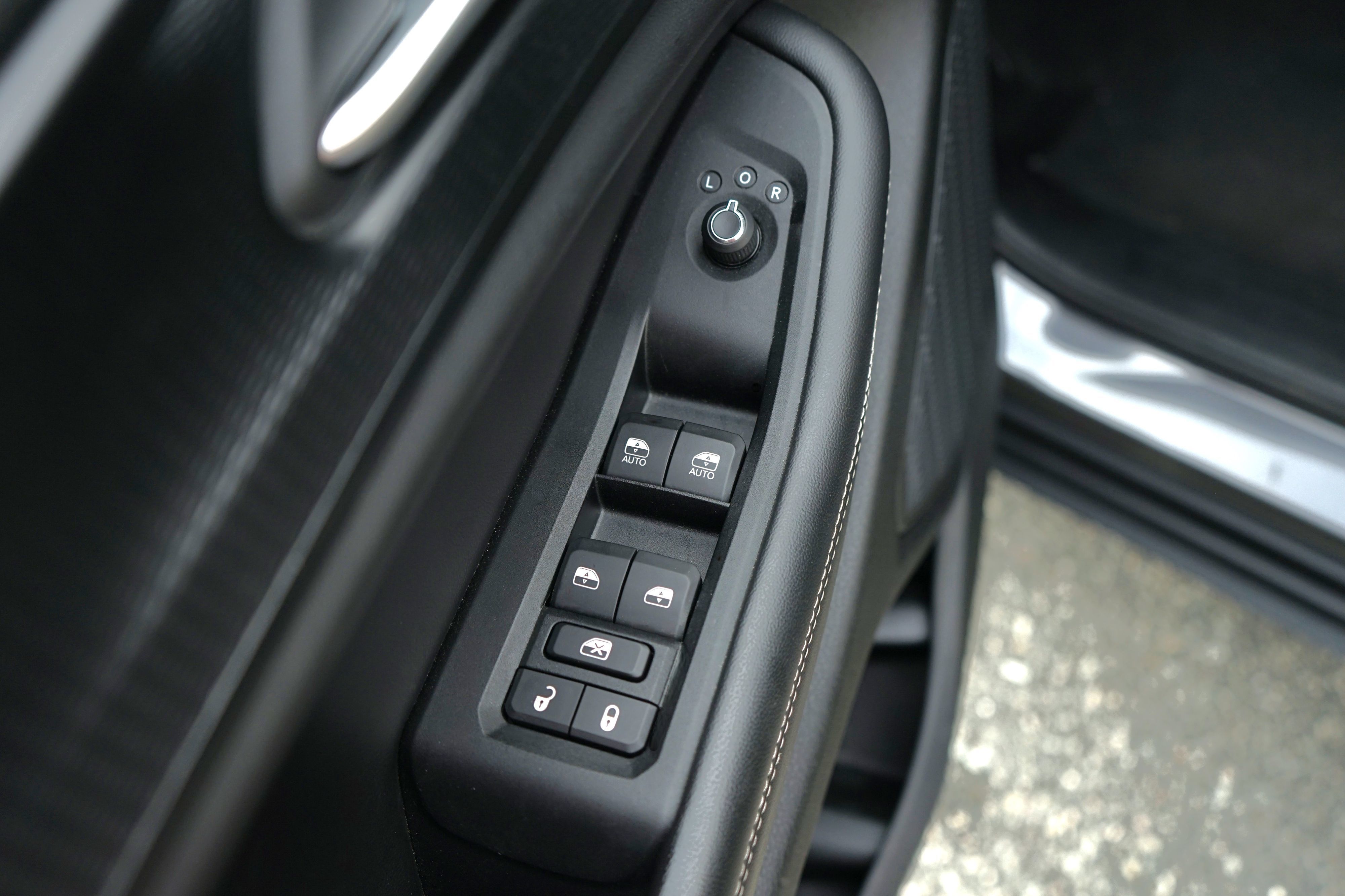 Photo 11 of this Jeep Grand Cherokee