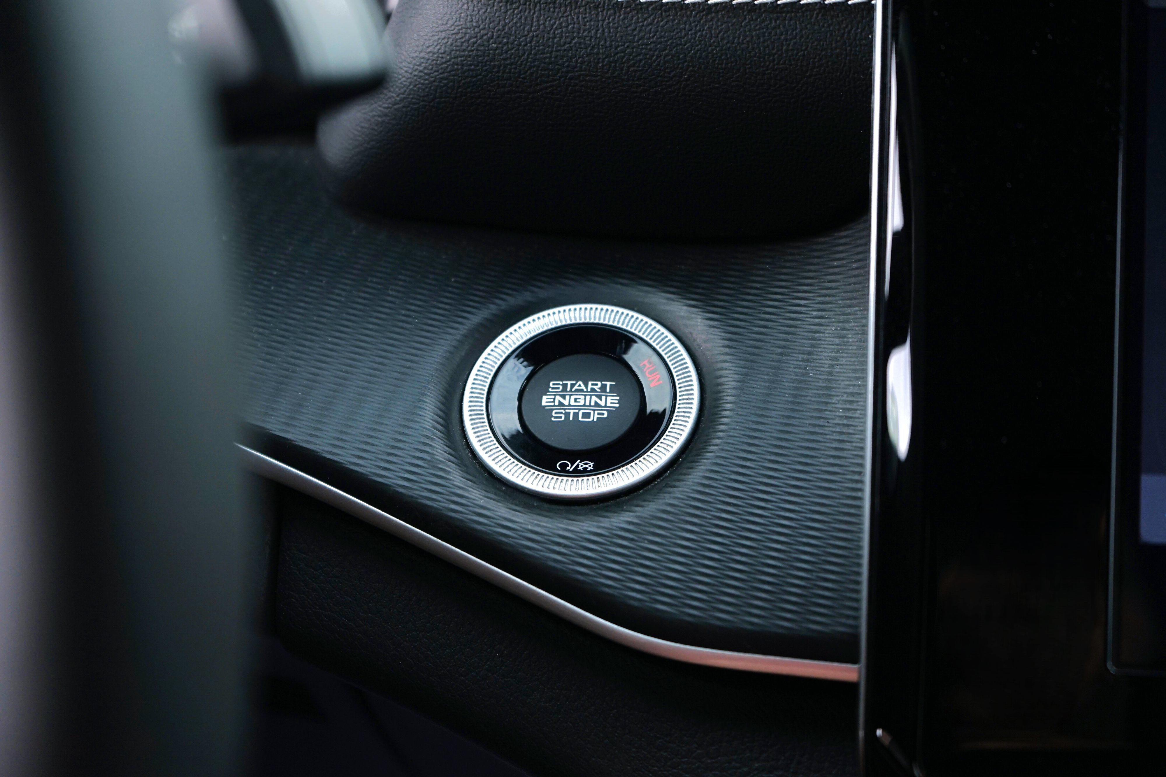 Photo 19 of this Jeep Grand Cherokee