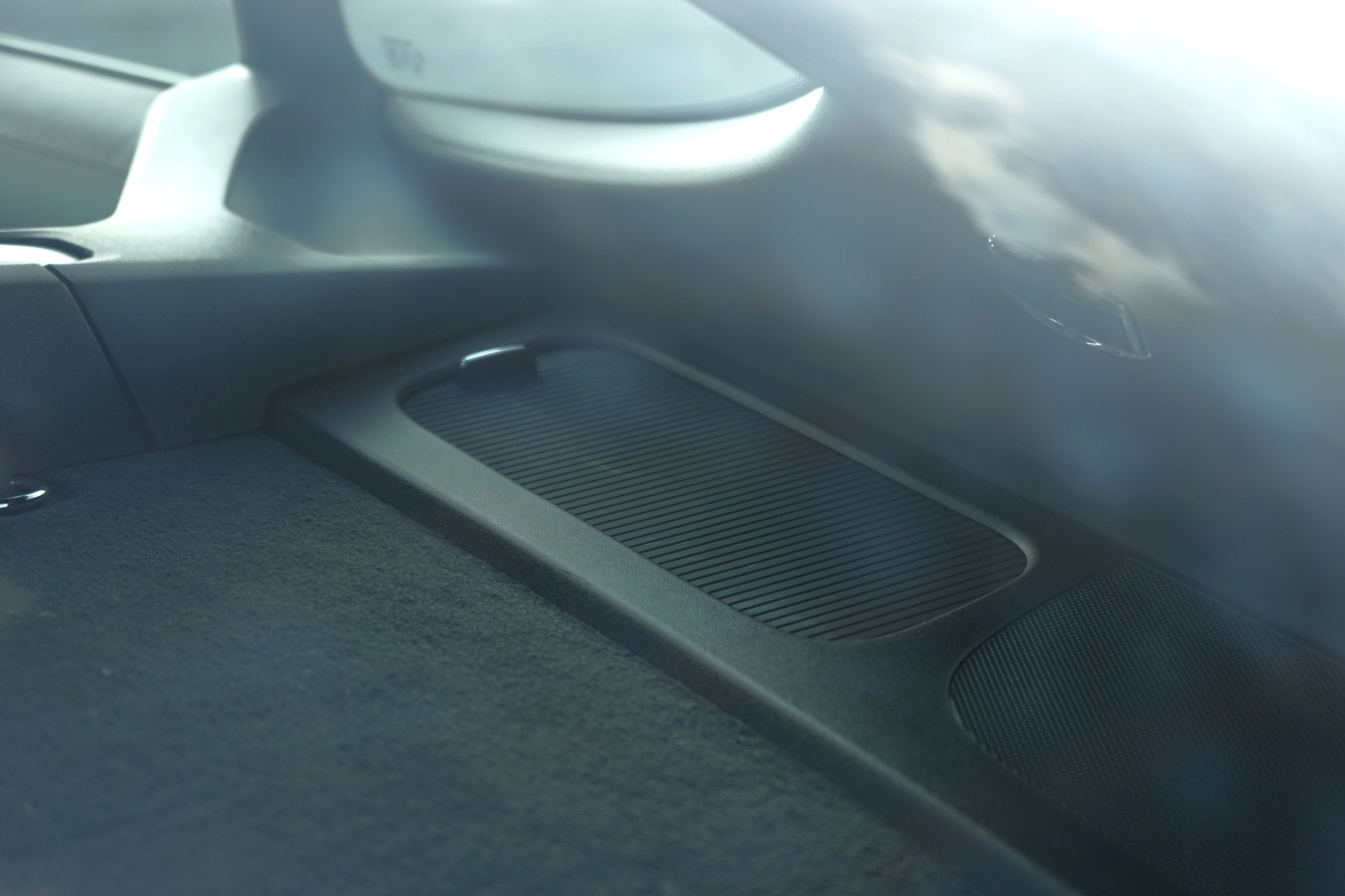 Photo 52 of this Porsche 718 Cayman