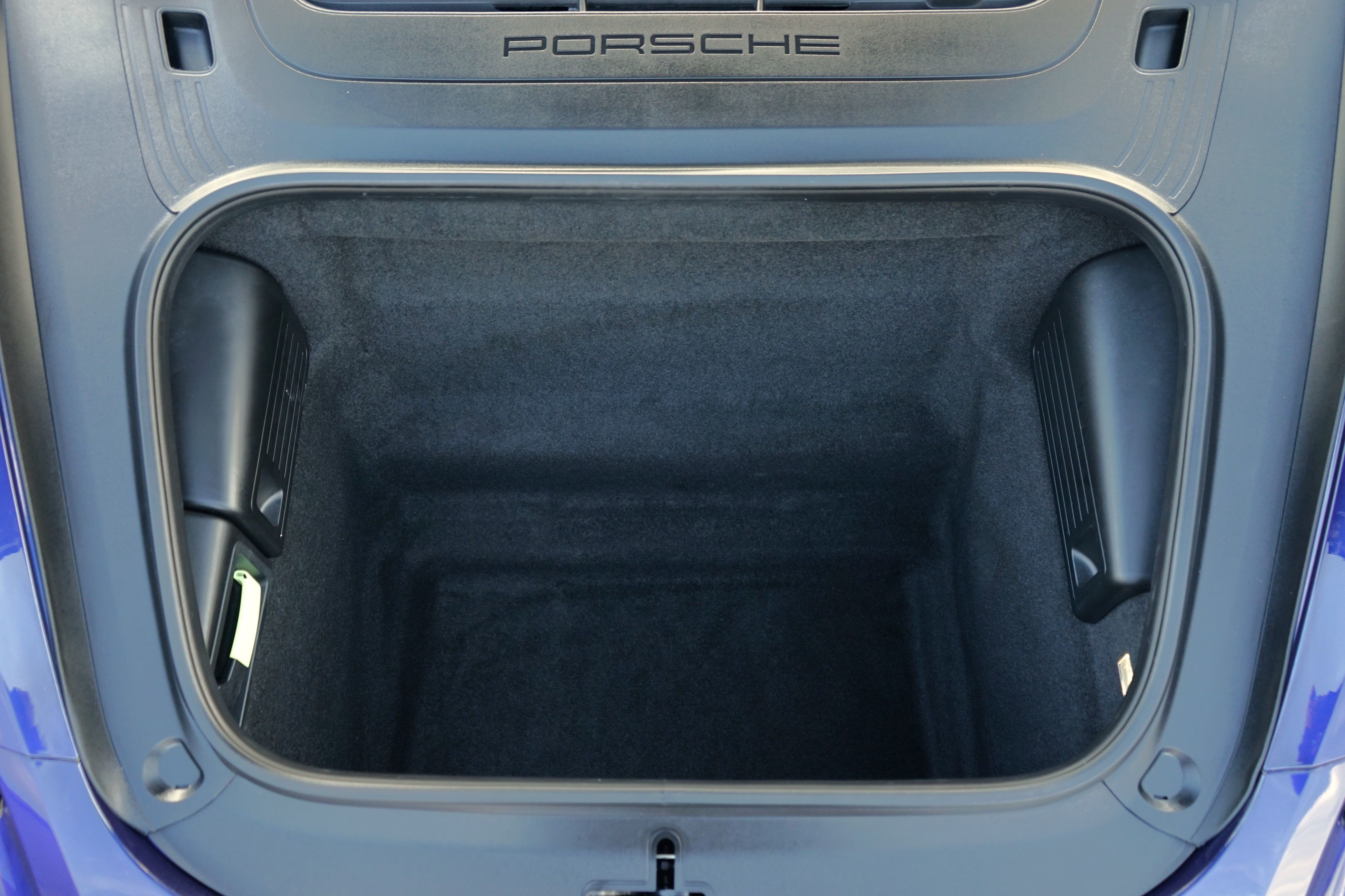 Photo 11 of this Porsche 718 Cayman