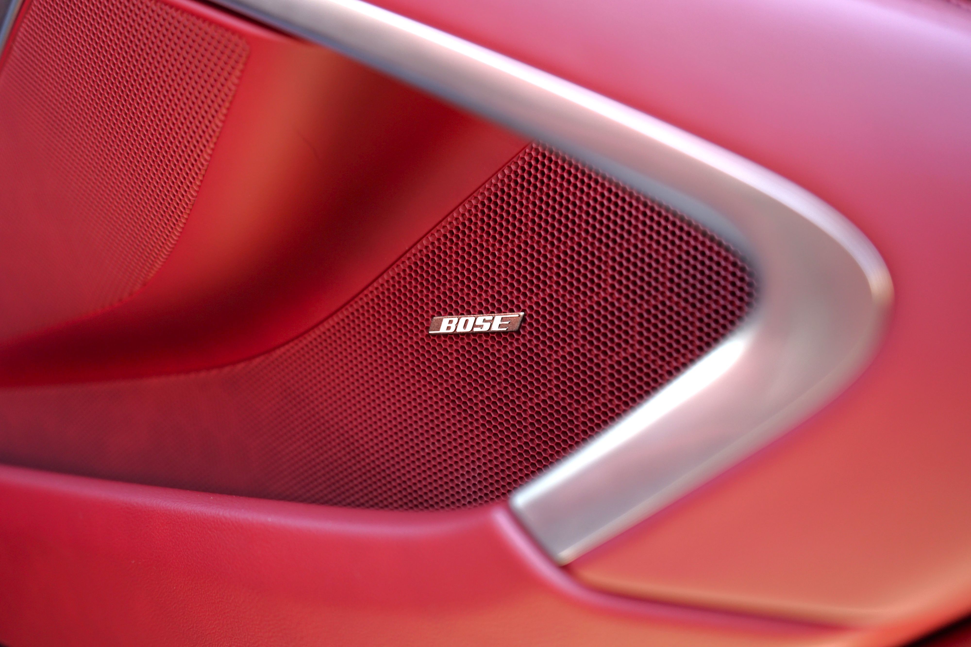 Photo 42 of this Porsche 718 Cayman