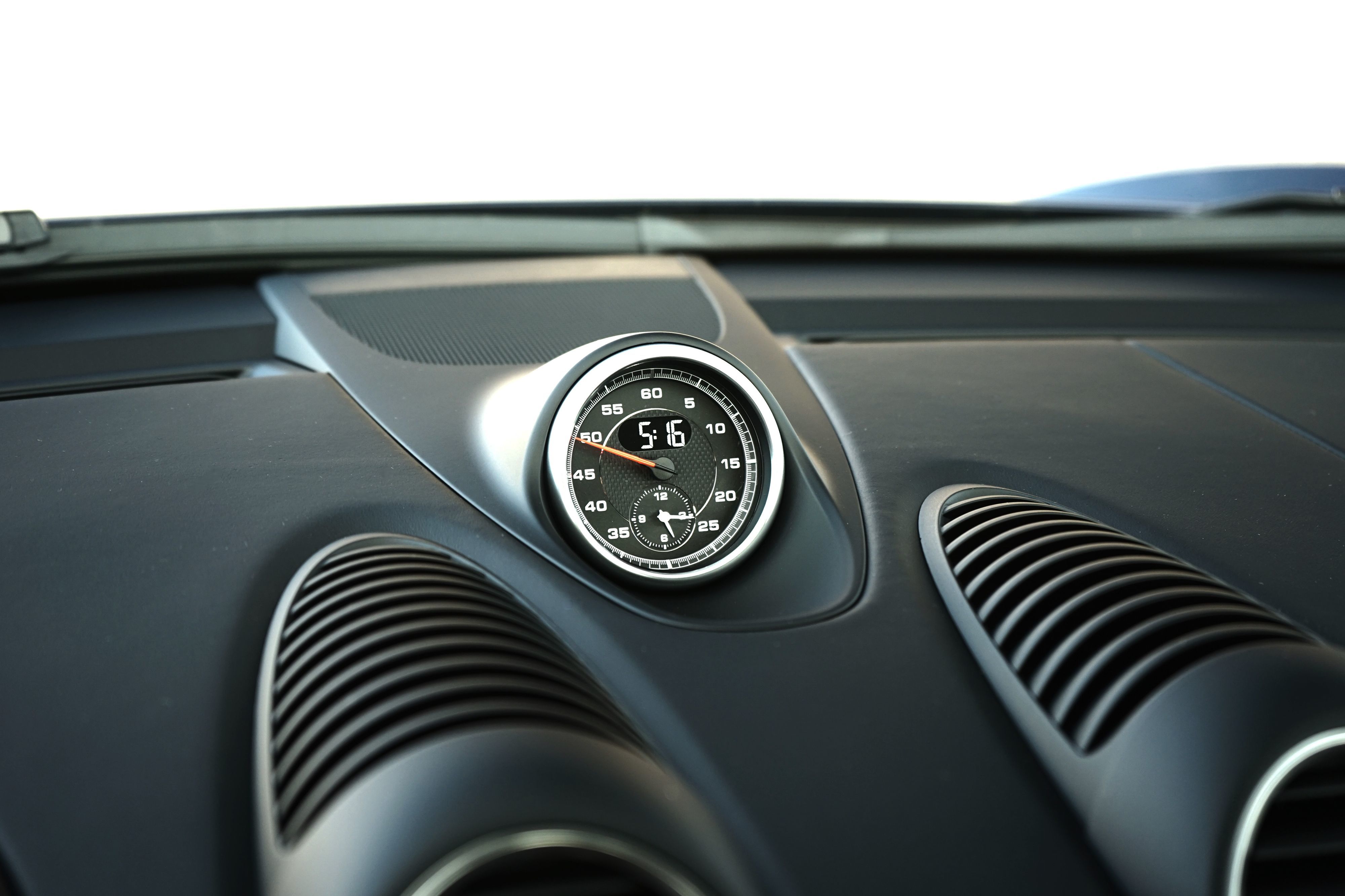 Photo 32 of this Porsche 718 Cayman