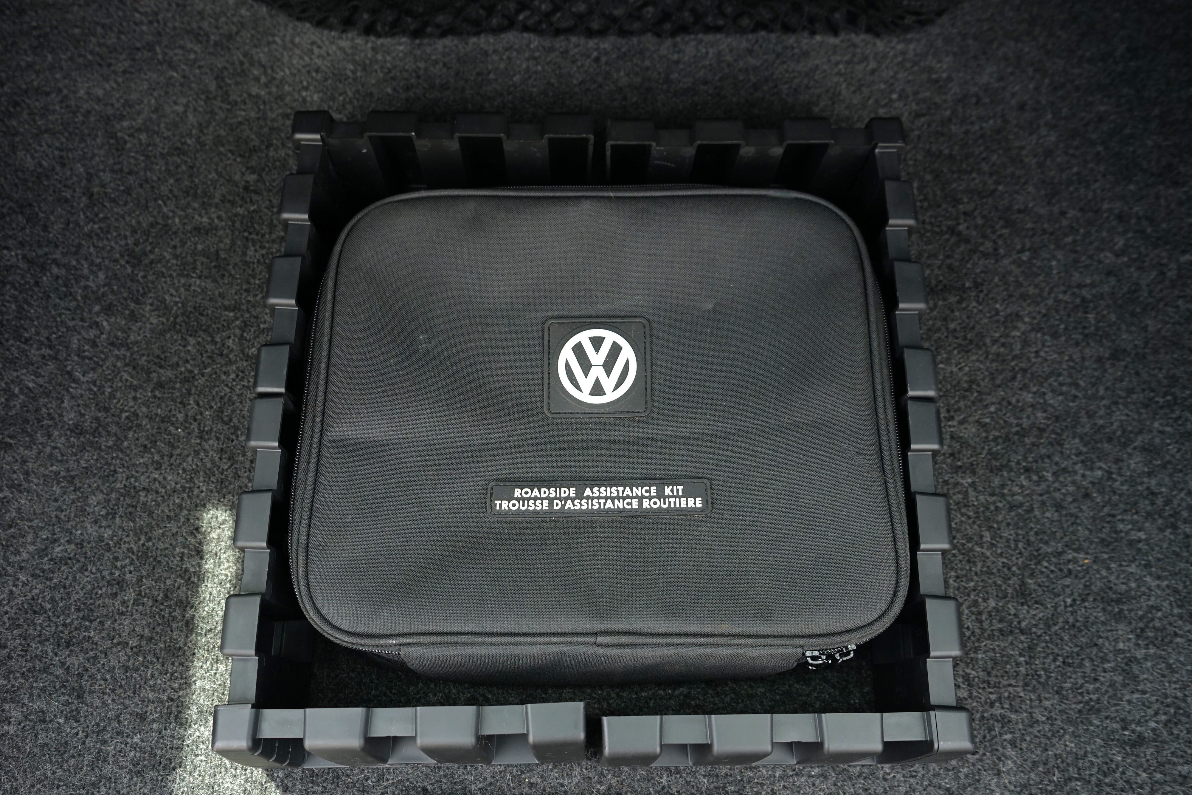 Photo 39 of this Volkswagen Golf SportWagen