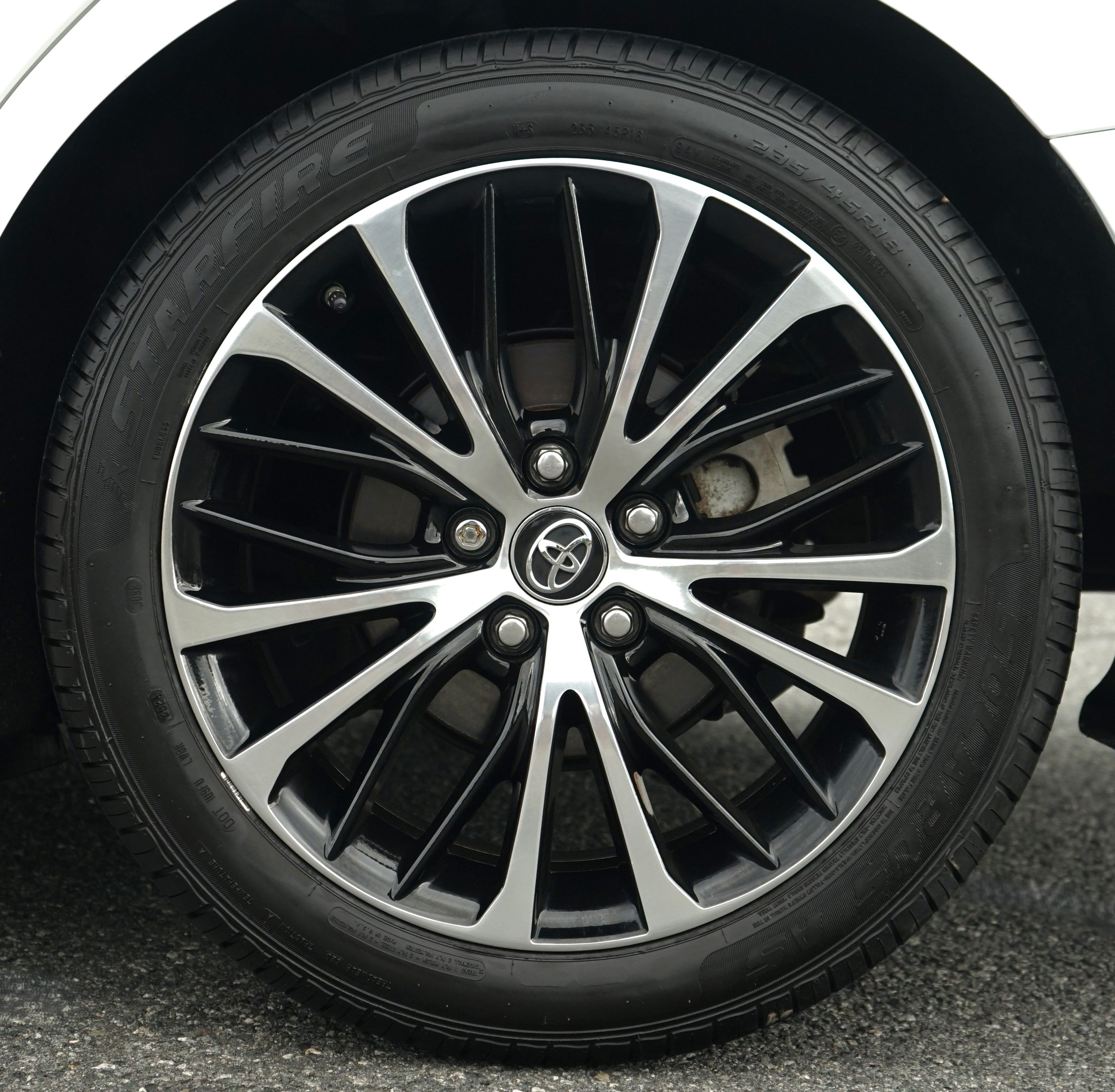 Photo 40 of this Toyota Camry