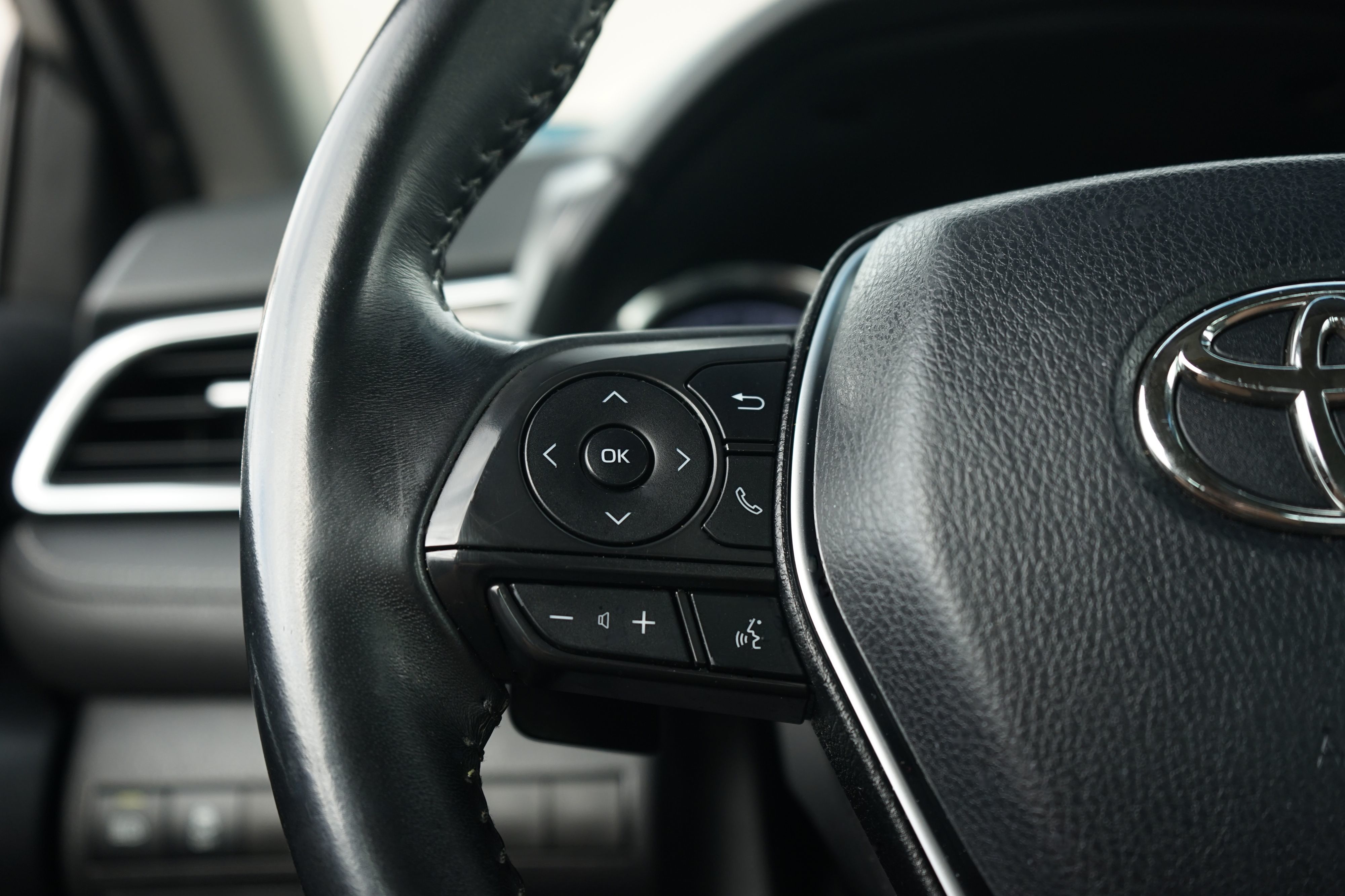 Photo 15 of this Toyota Camry