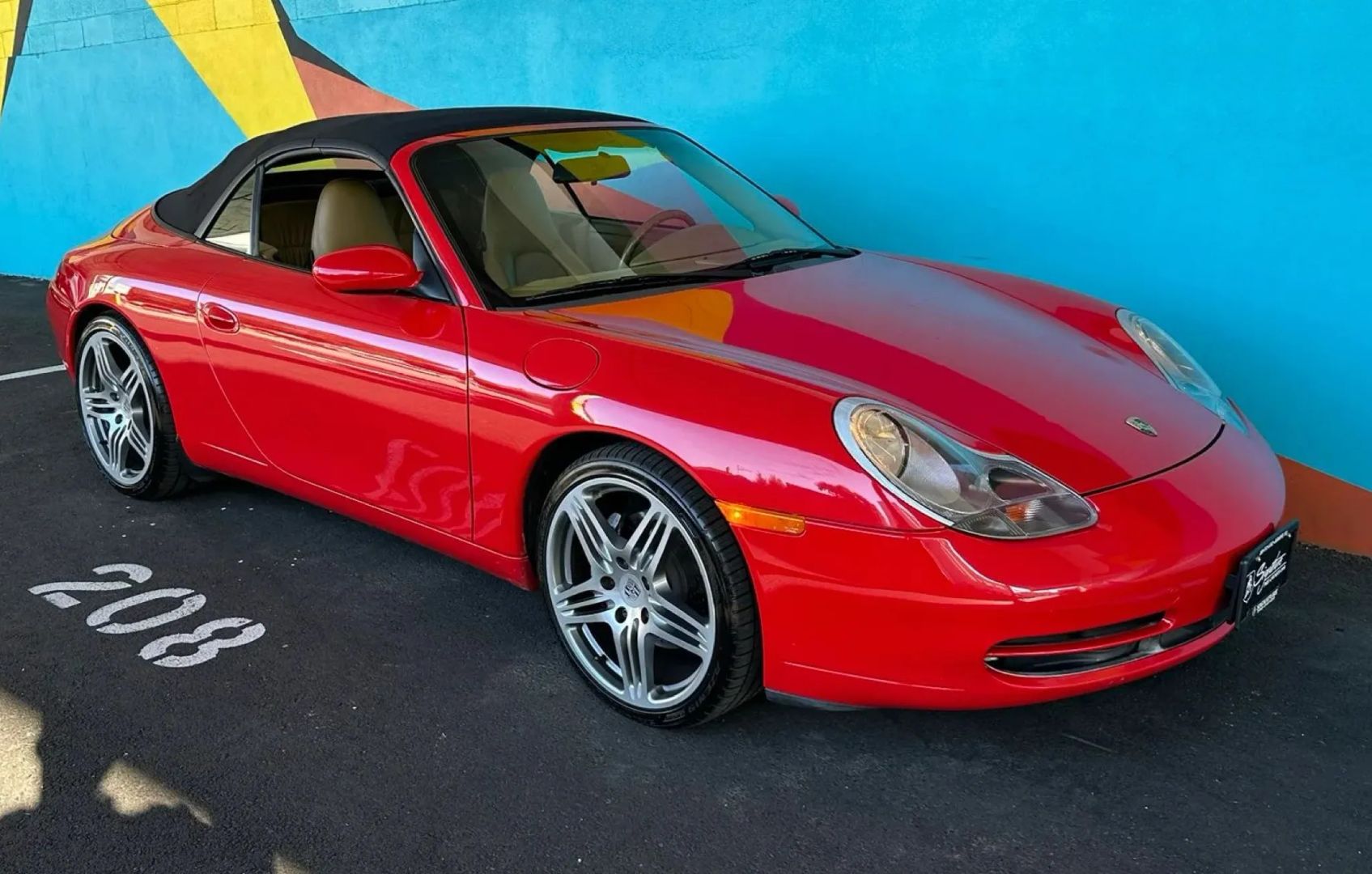 Photo 2 of this Porsche 911 Carrera