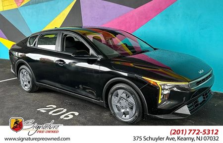 2025 Kia K4 LX