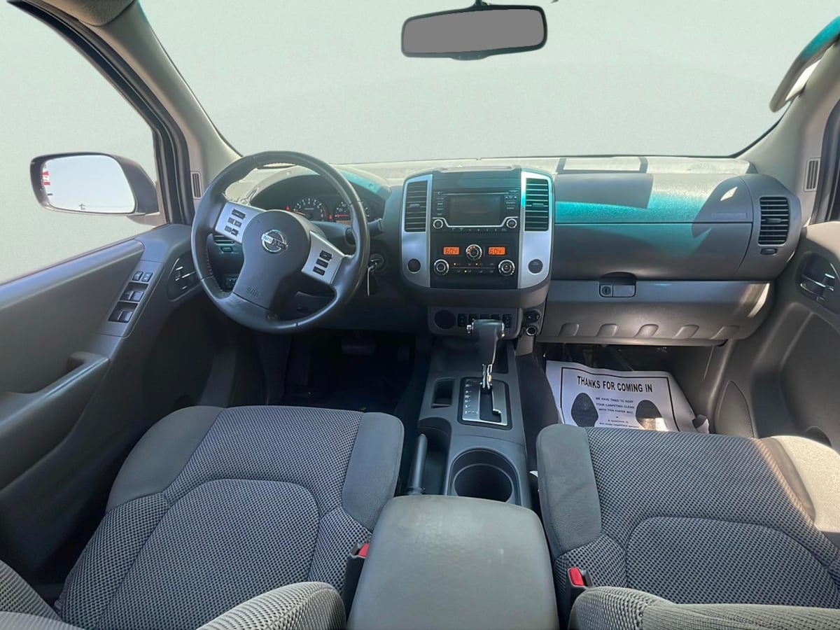 2018 Nissan Frontier SV - Photo 11