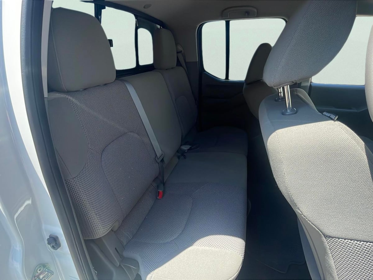 2018 Nissan Frontier SV - Photo 12