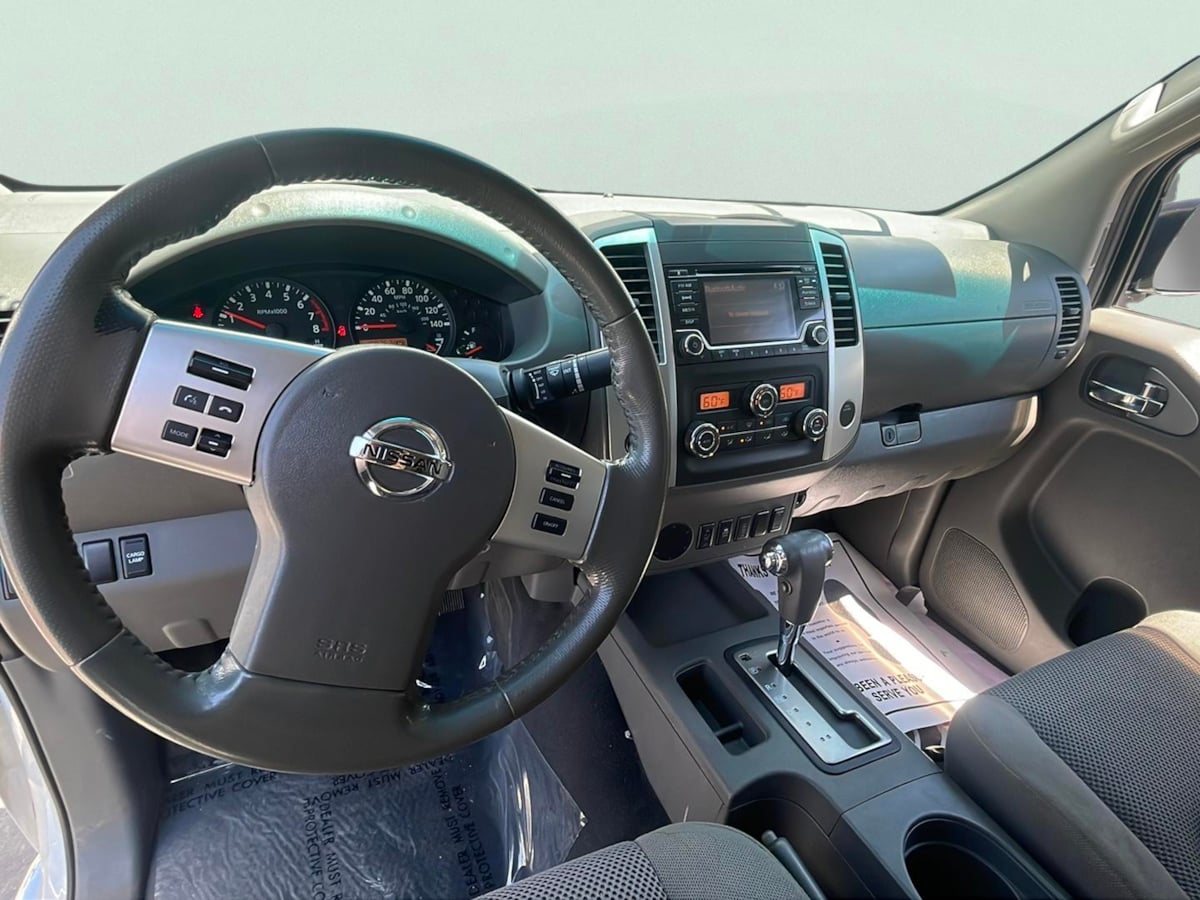 2018 Nissan Frontier SV - Photo 18