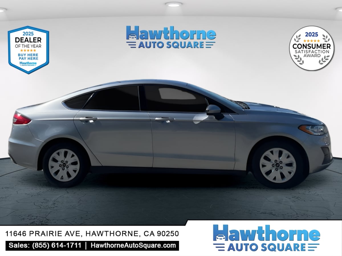 2020 Ford Fusion S - Photo 6