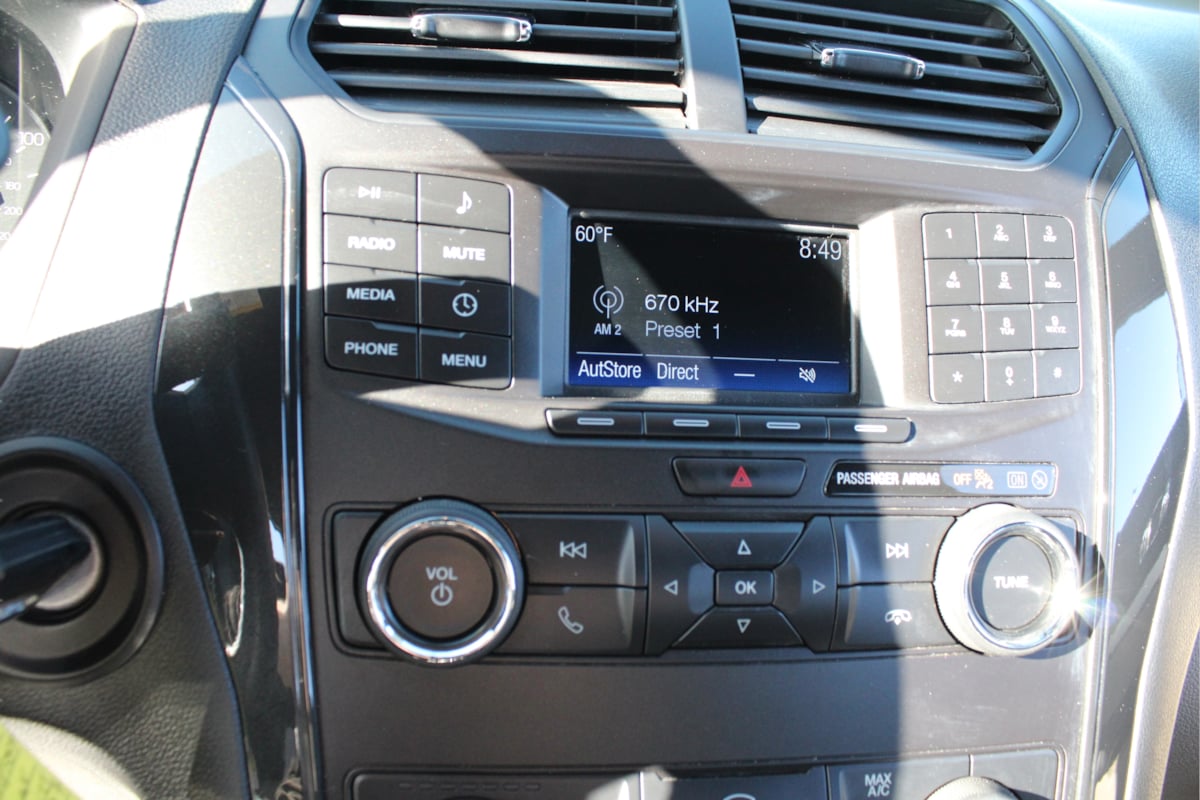 2019 Ford Explorer Base - Photo 13