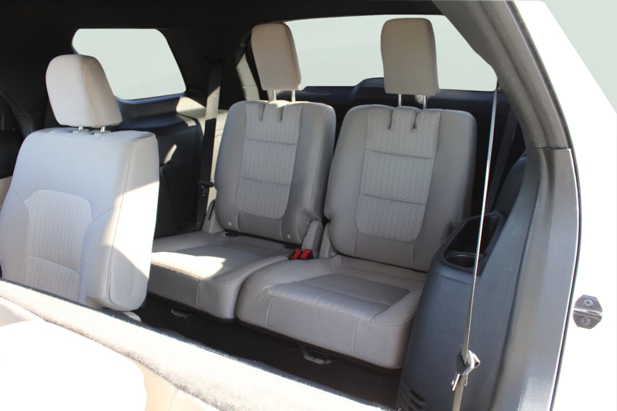 2019 Ford Explorer Base - Photo 19