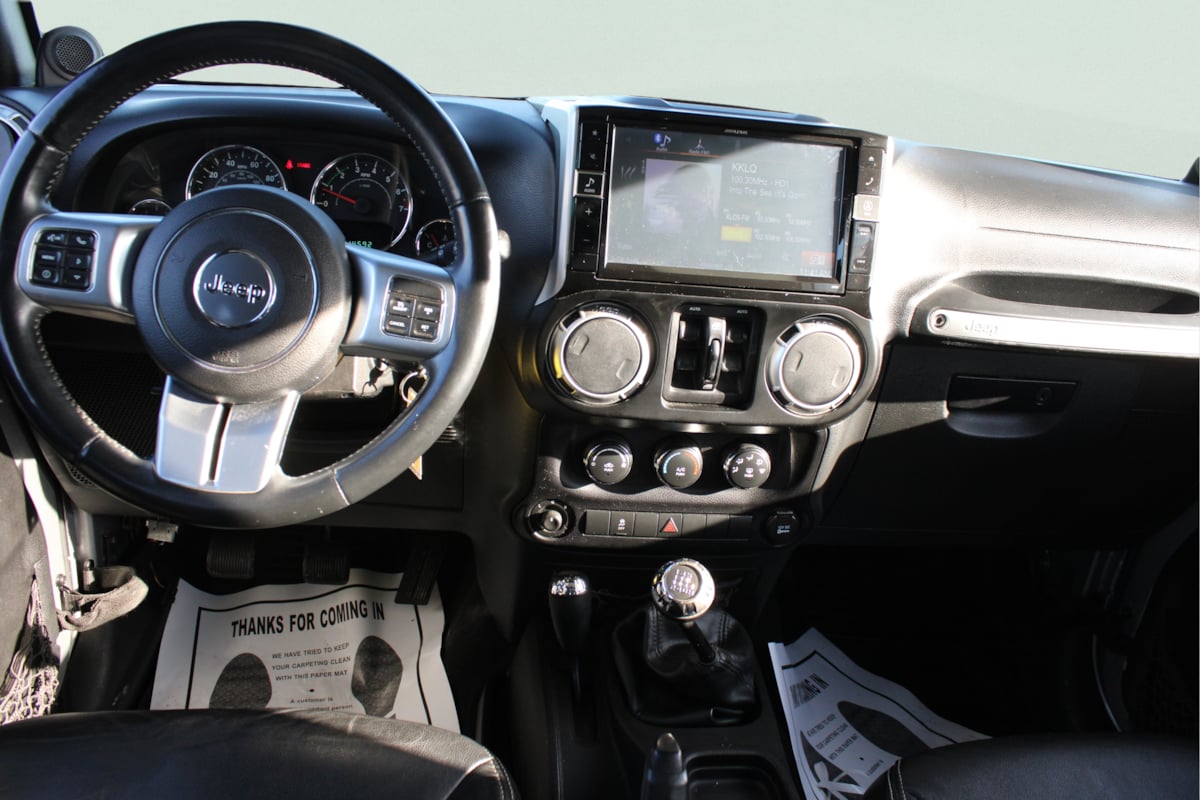 2013 Jeep Wrangler Unlimited Freedom Edition - Photo 18
