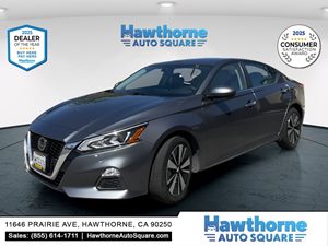 View 2021 Nissan Altima 