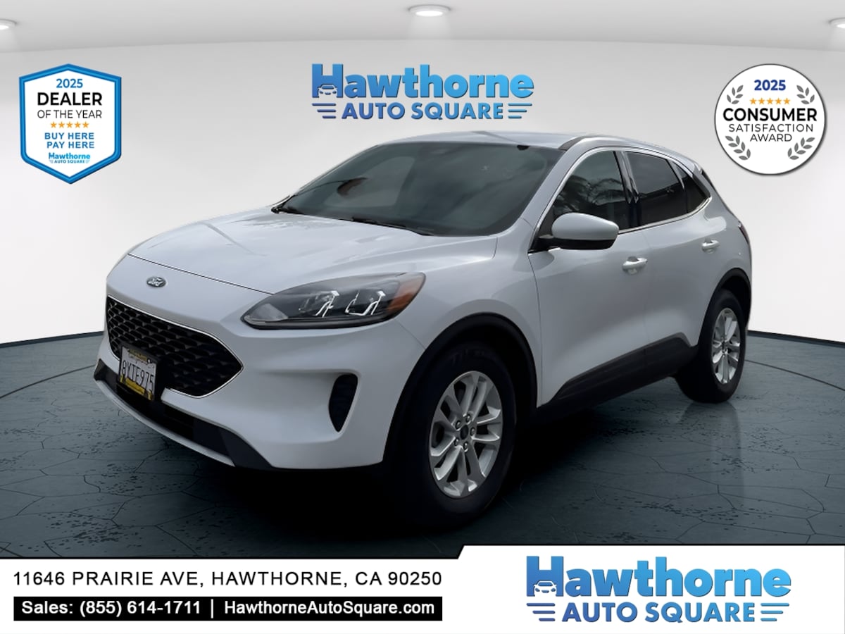2021 Ford Escape SE FWD's photo