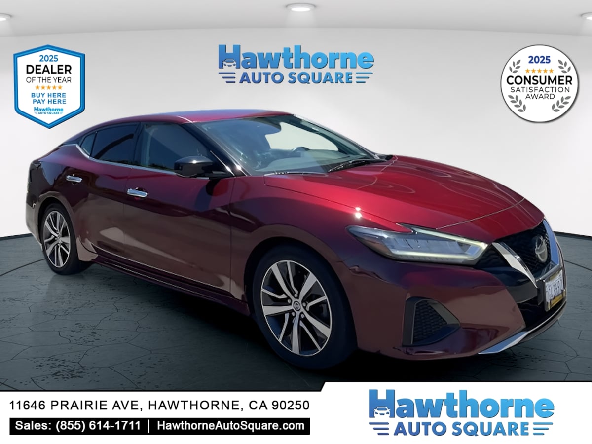 2019 Nissan Maxima SR's photo