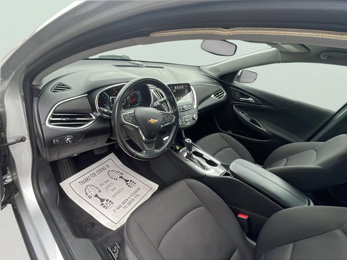 Sold 2018 Chevrolet Malibu LT in Hawthorne