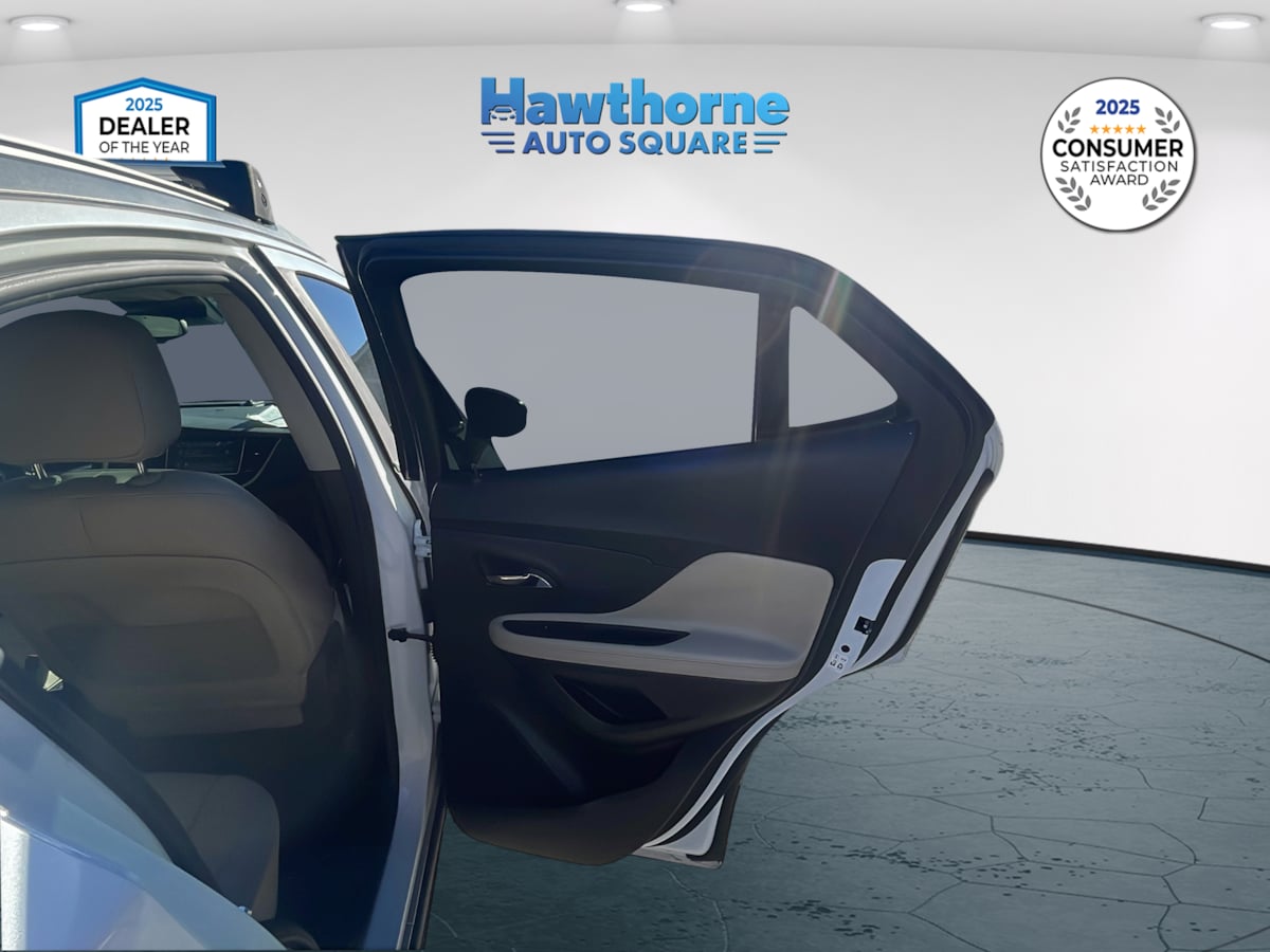 Photo 16 of this Buick Encore