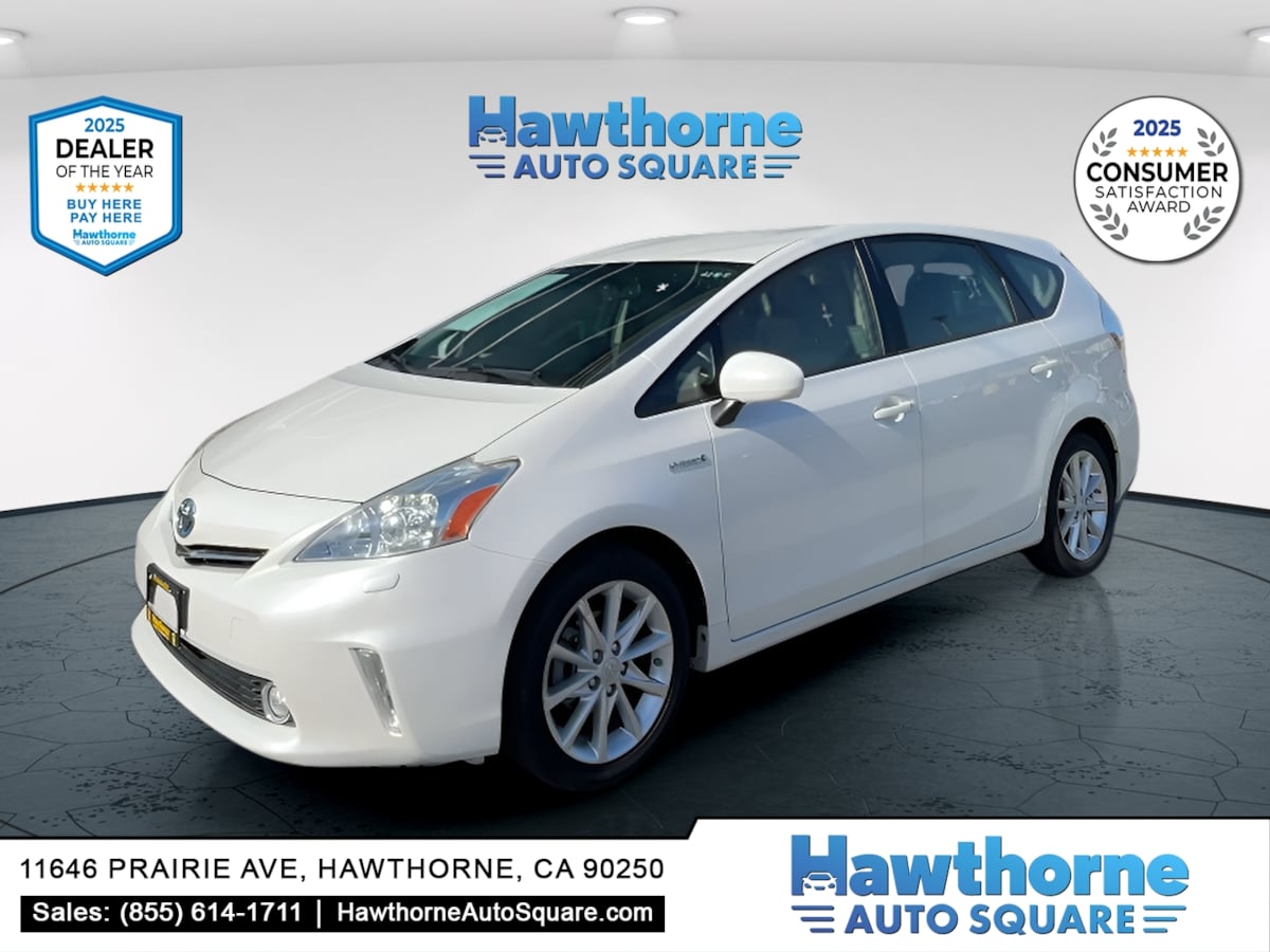 2014 Toyota Prius v Two